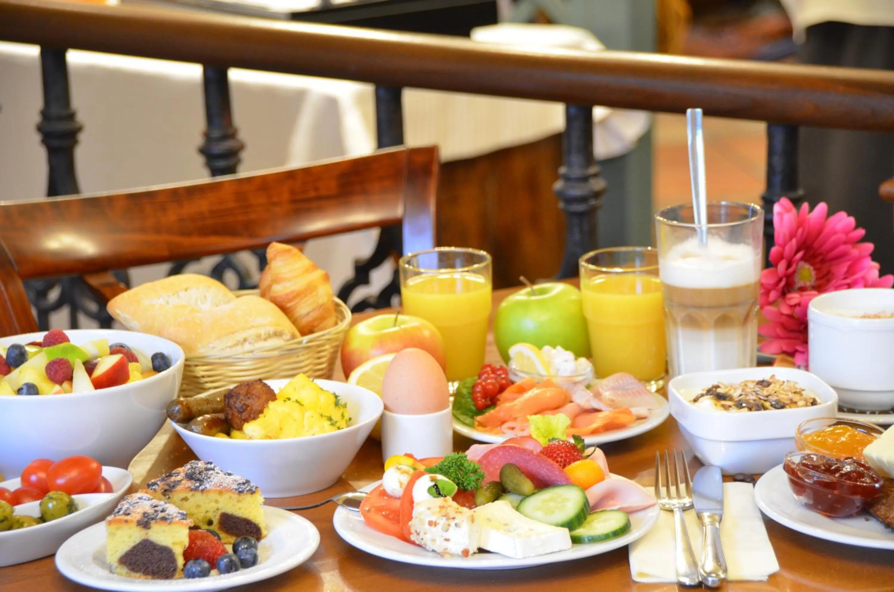 Breakfast in Neu Heidelberg - Guesthouse & Apartments