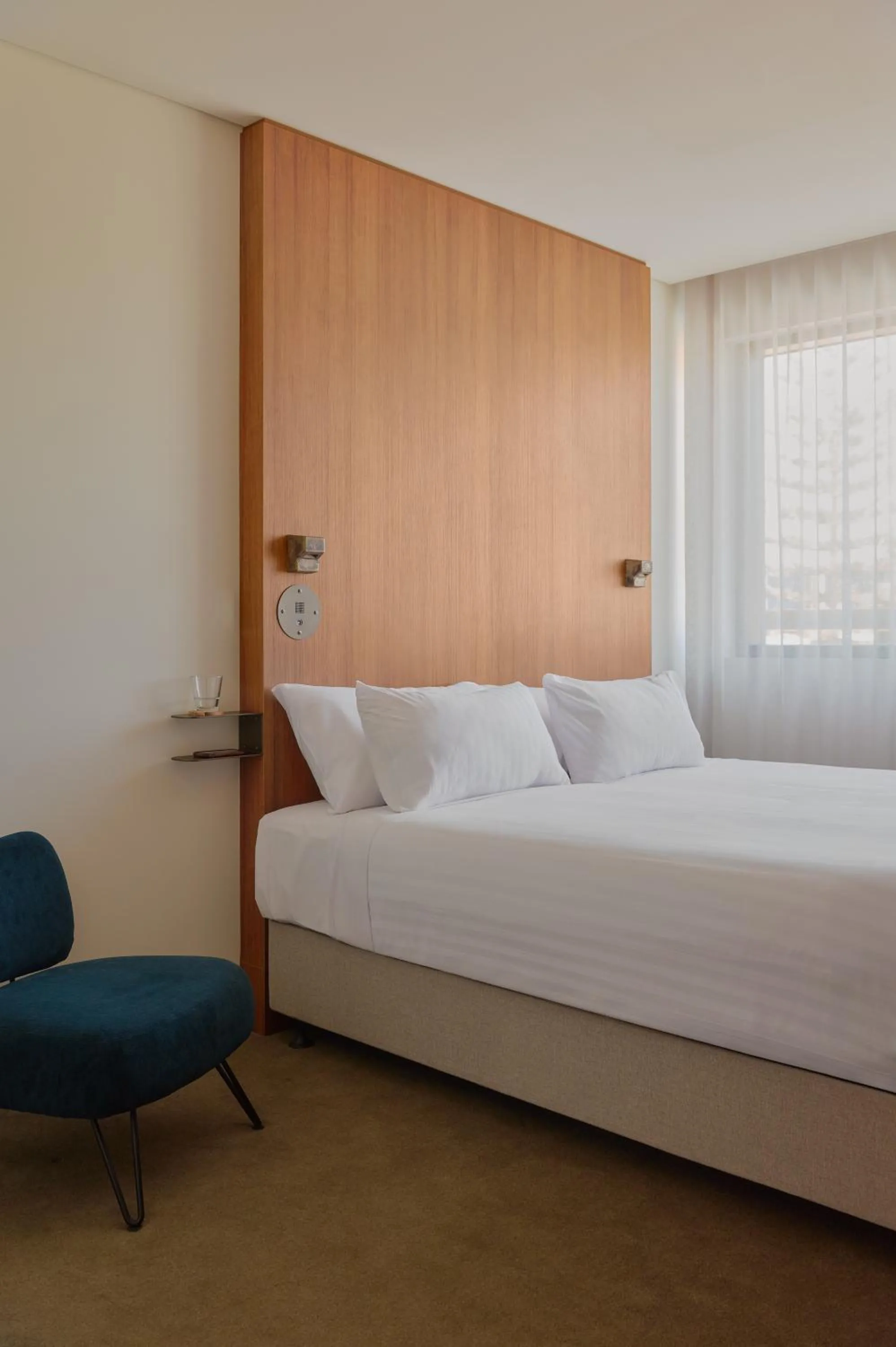 Bed in Garde and Warders Hotel