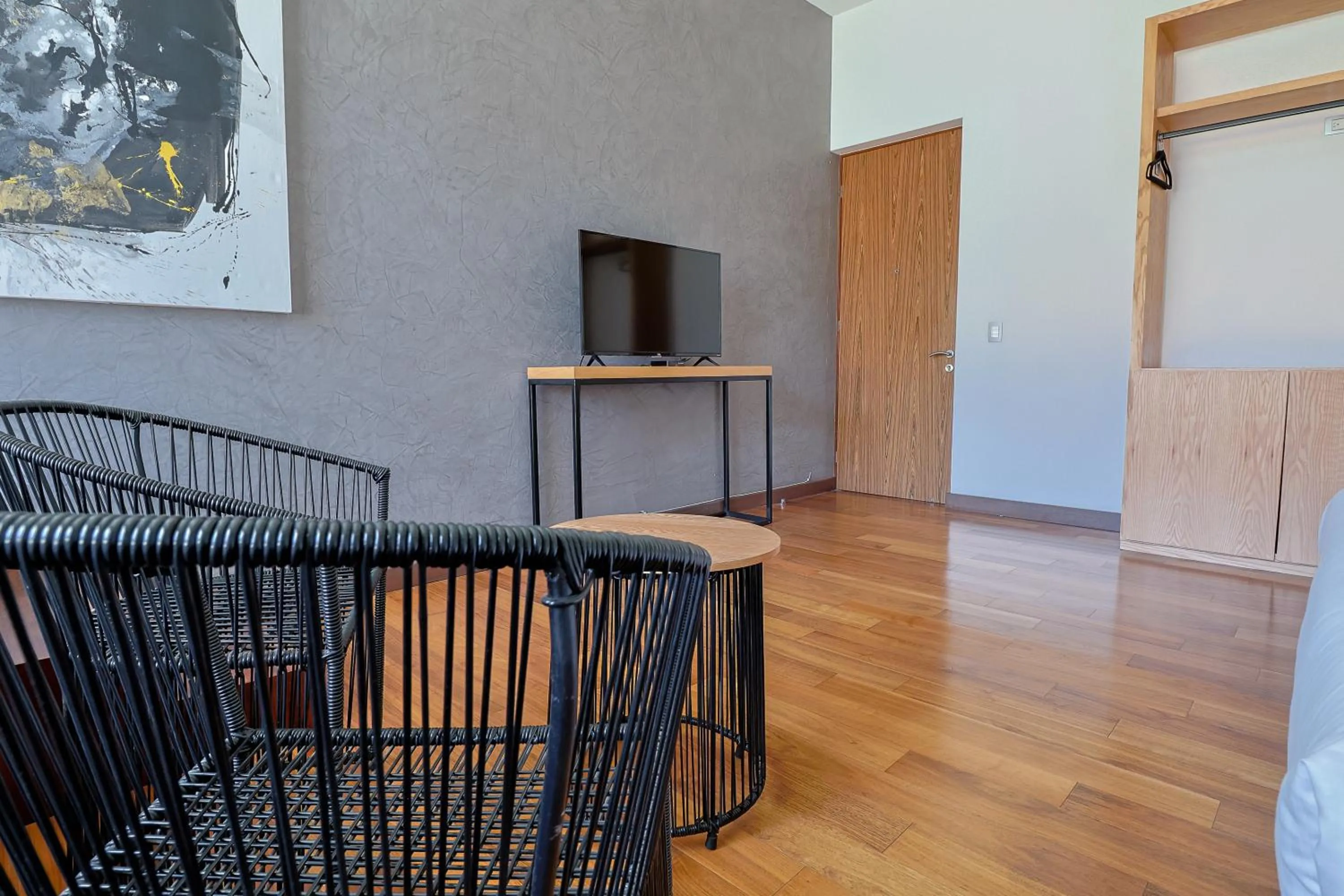 TV and multimedia in Urban Puebla by Grupo Amber