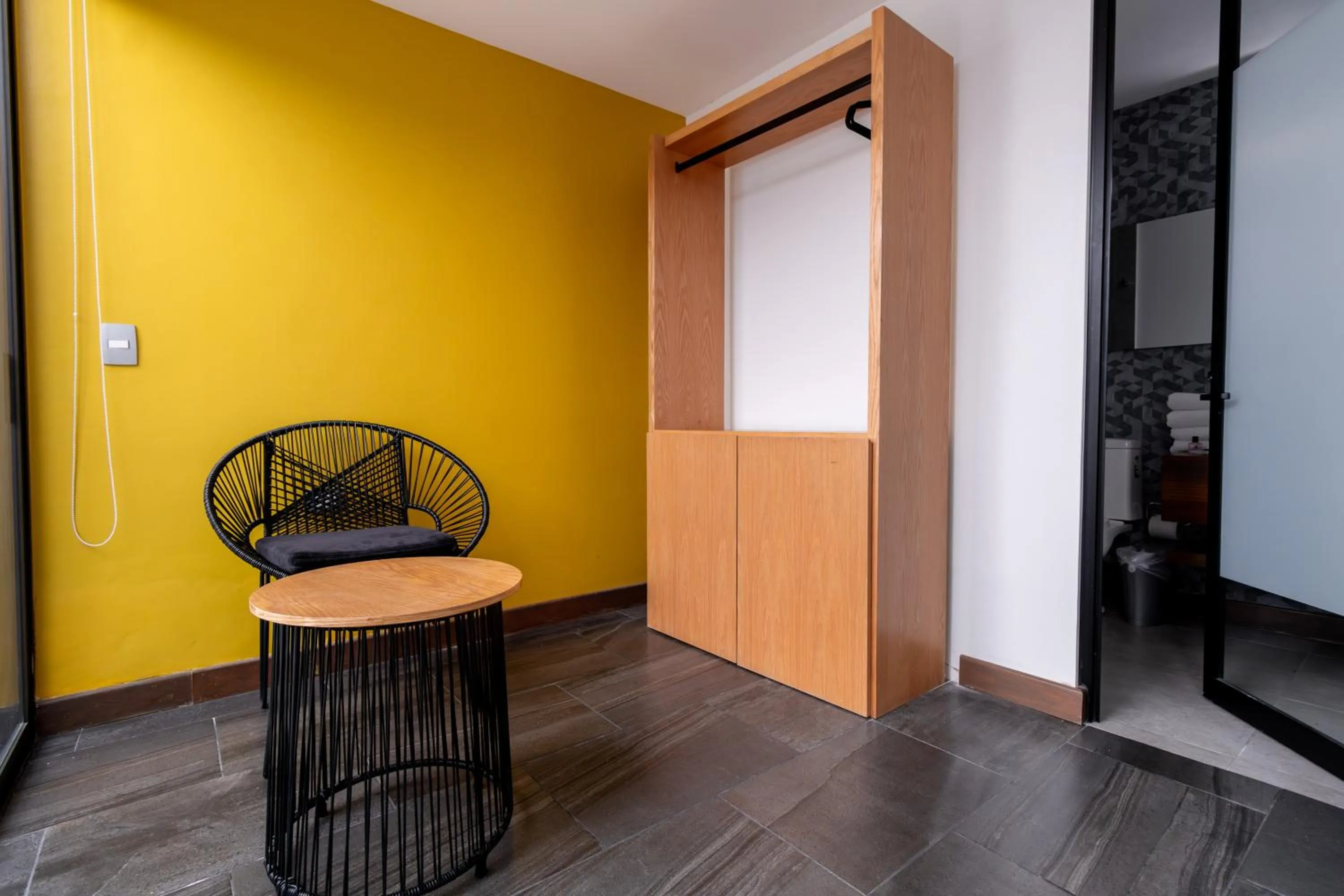 Living room in Urban Puebla by Grupo Amber