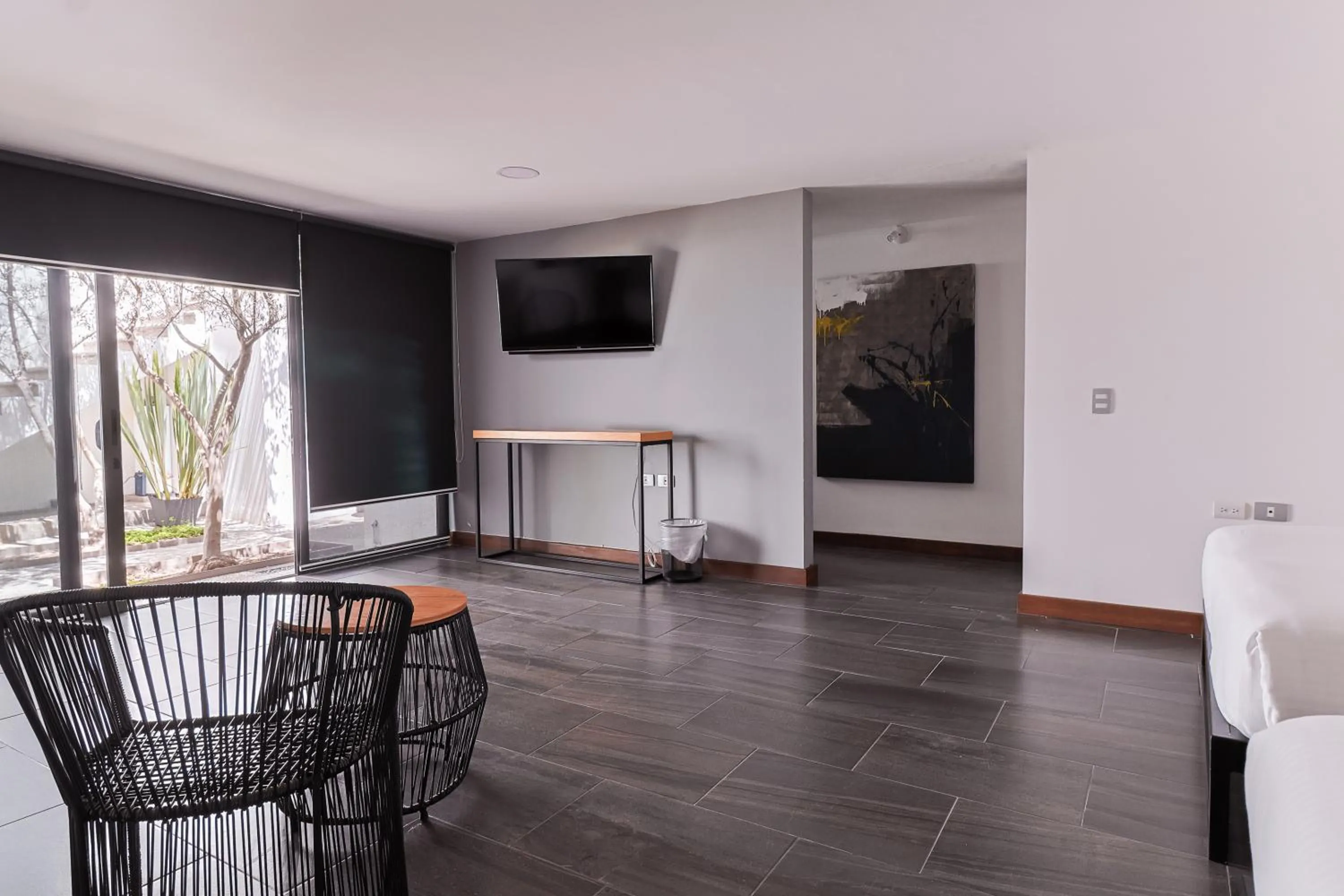 Photo of the whole room in Urban Puebla by Grupo Amber