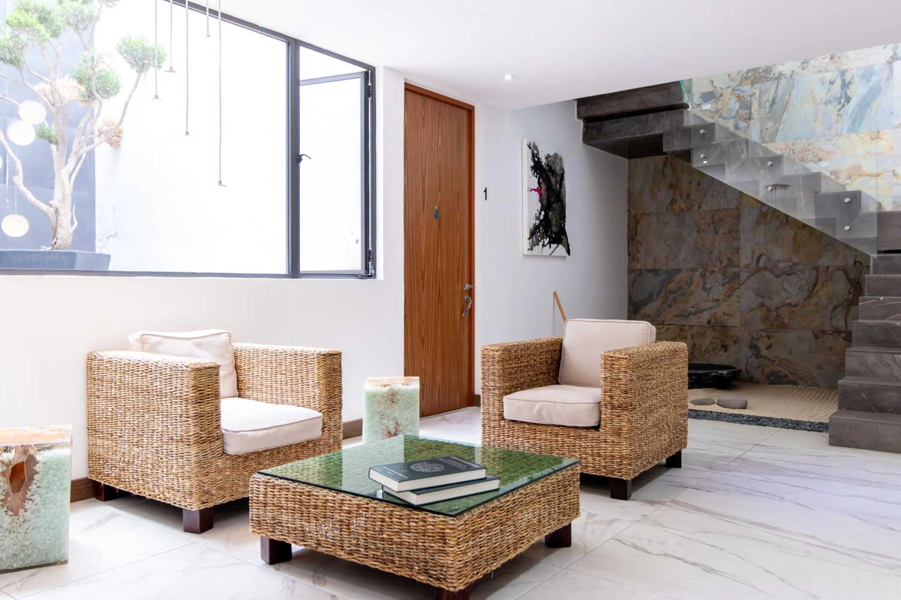 Living room in Urban Puebla by Grupo Amber