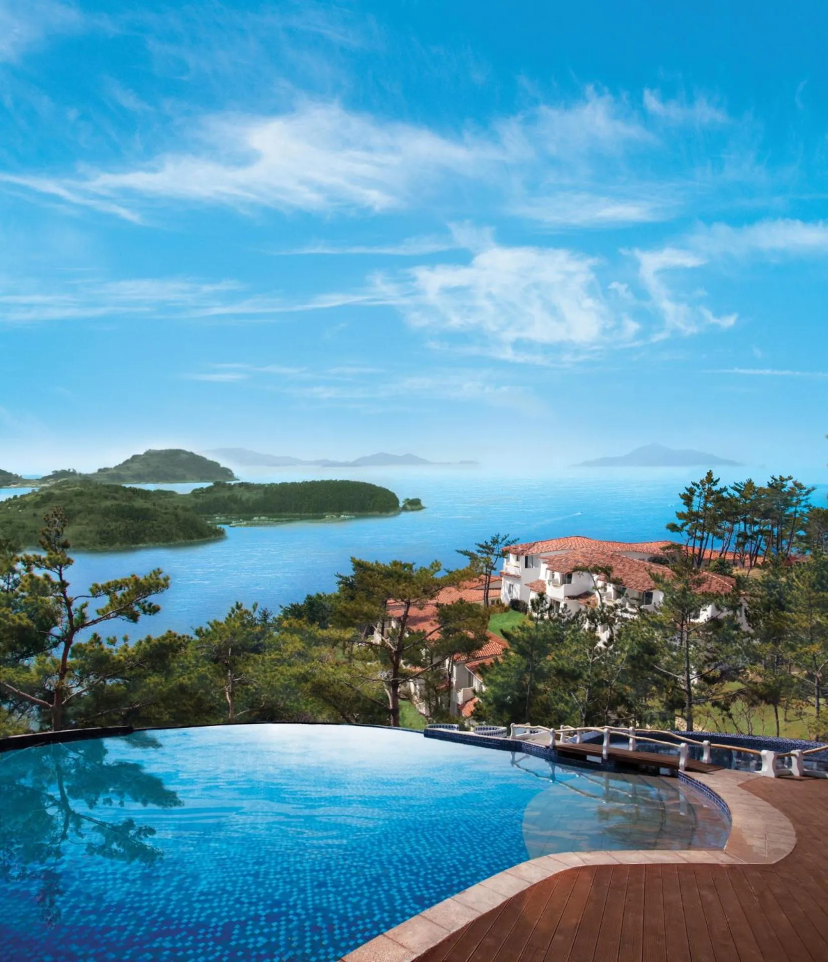 Sea view in Club ES Tongyeong Resort