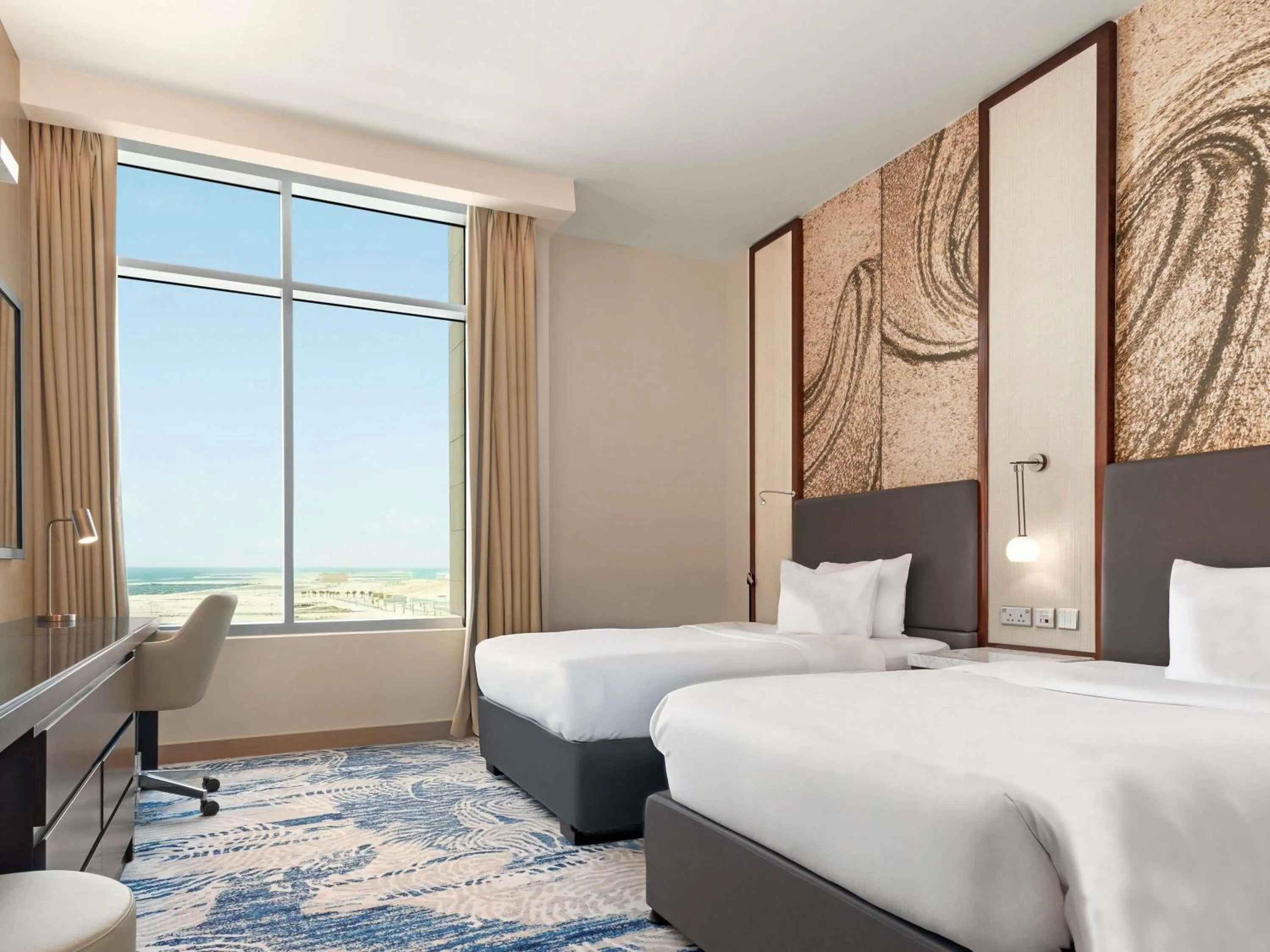 Bedroom, Bed in Novotel Dubai Gold District