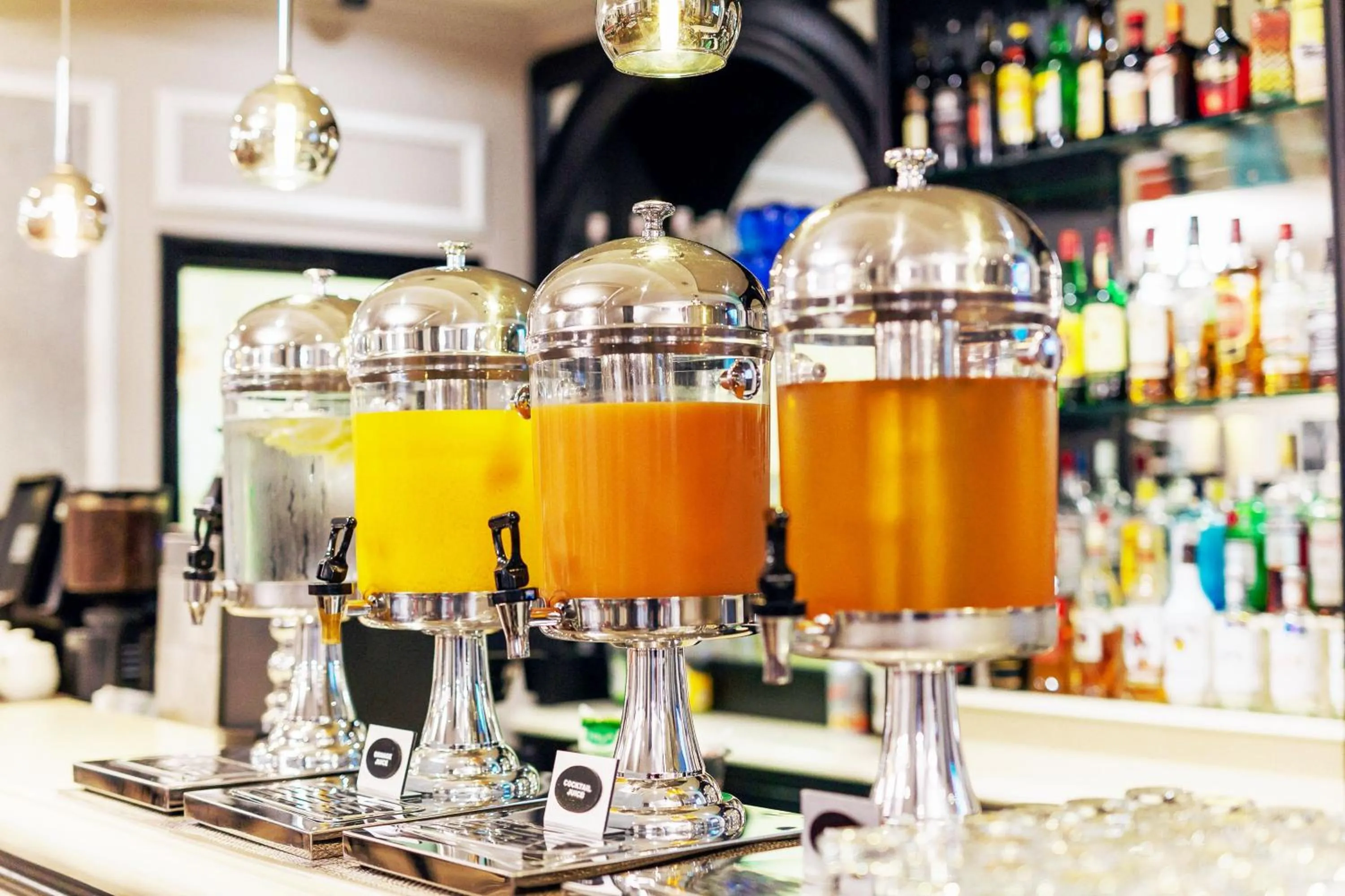 Restaurant/places to eat in Premier Hotel Umhlanga