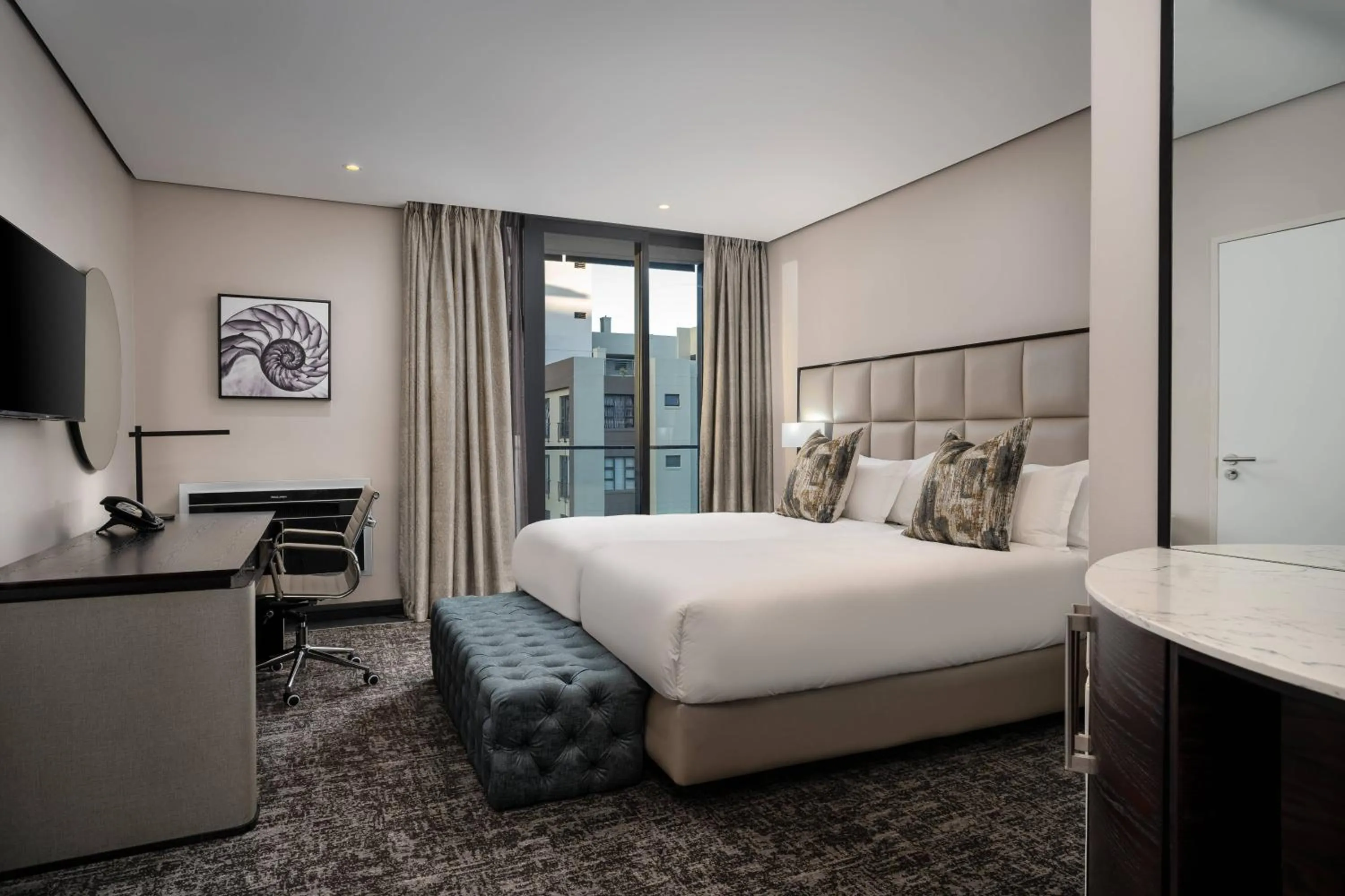 Bedroom, Bed in Premier Hotel Umhlanga