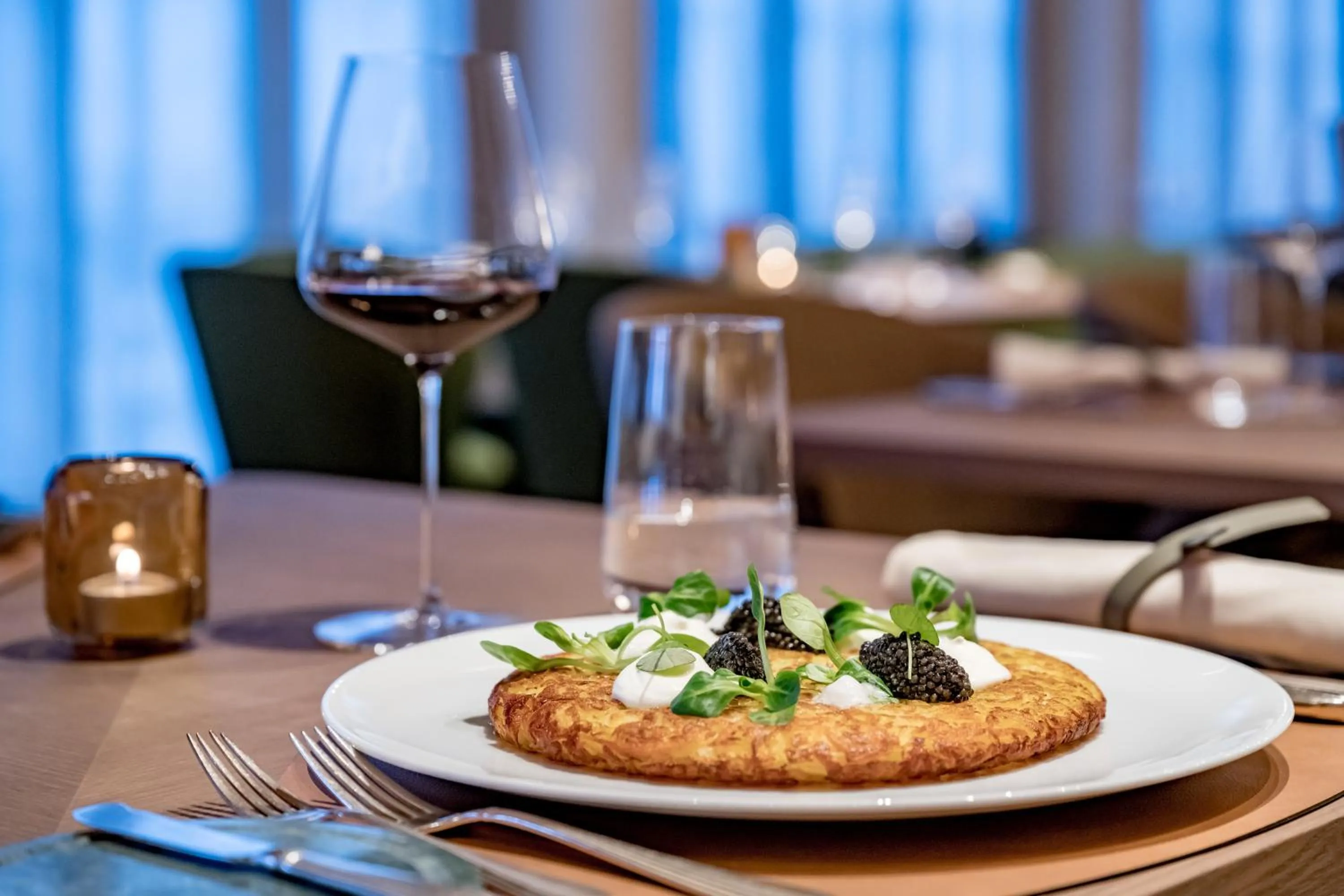 Restaurant/places to eat in Relais & Châteaux Chasa Montana