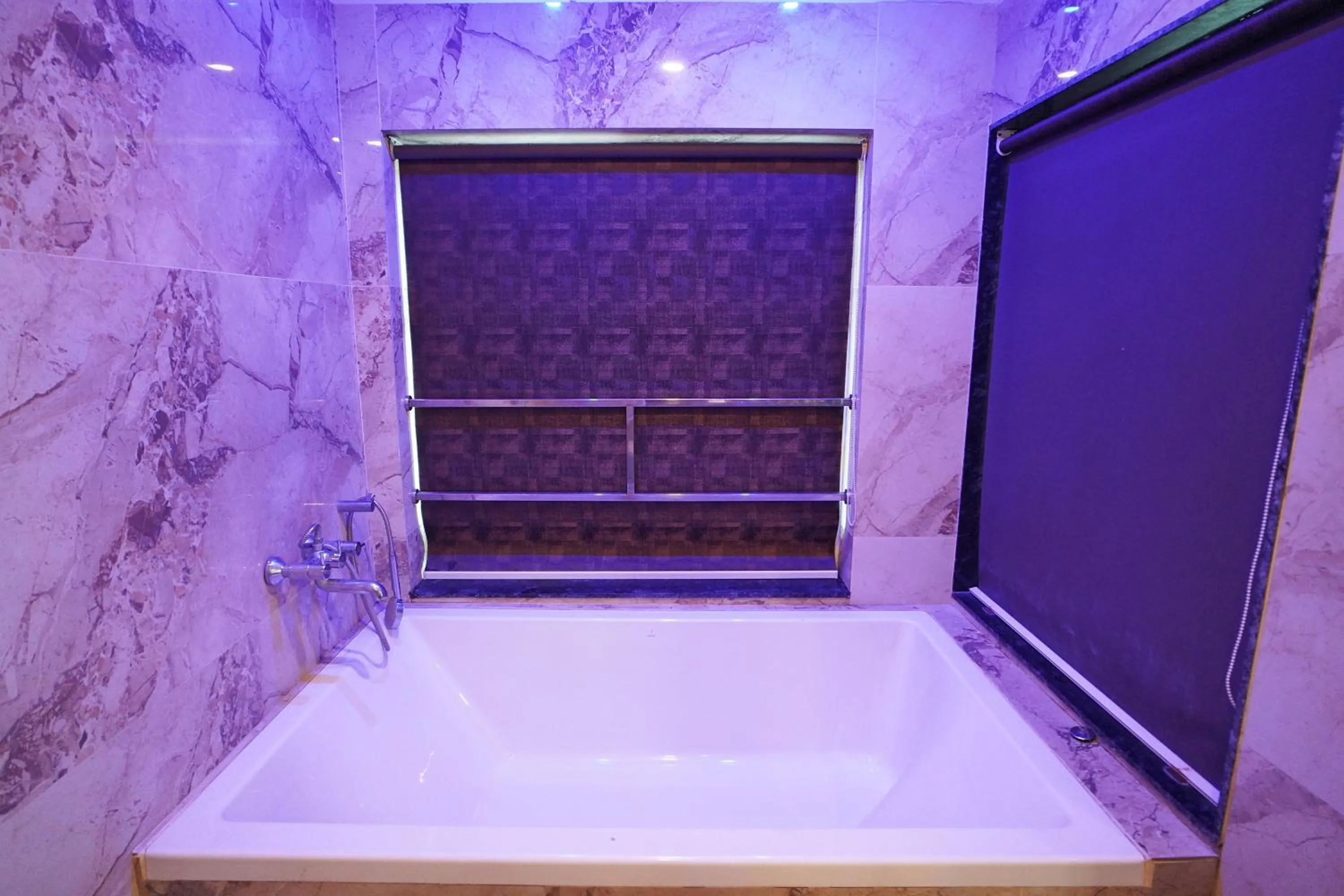 Bath in Sher Bengal Beach Resort