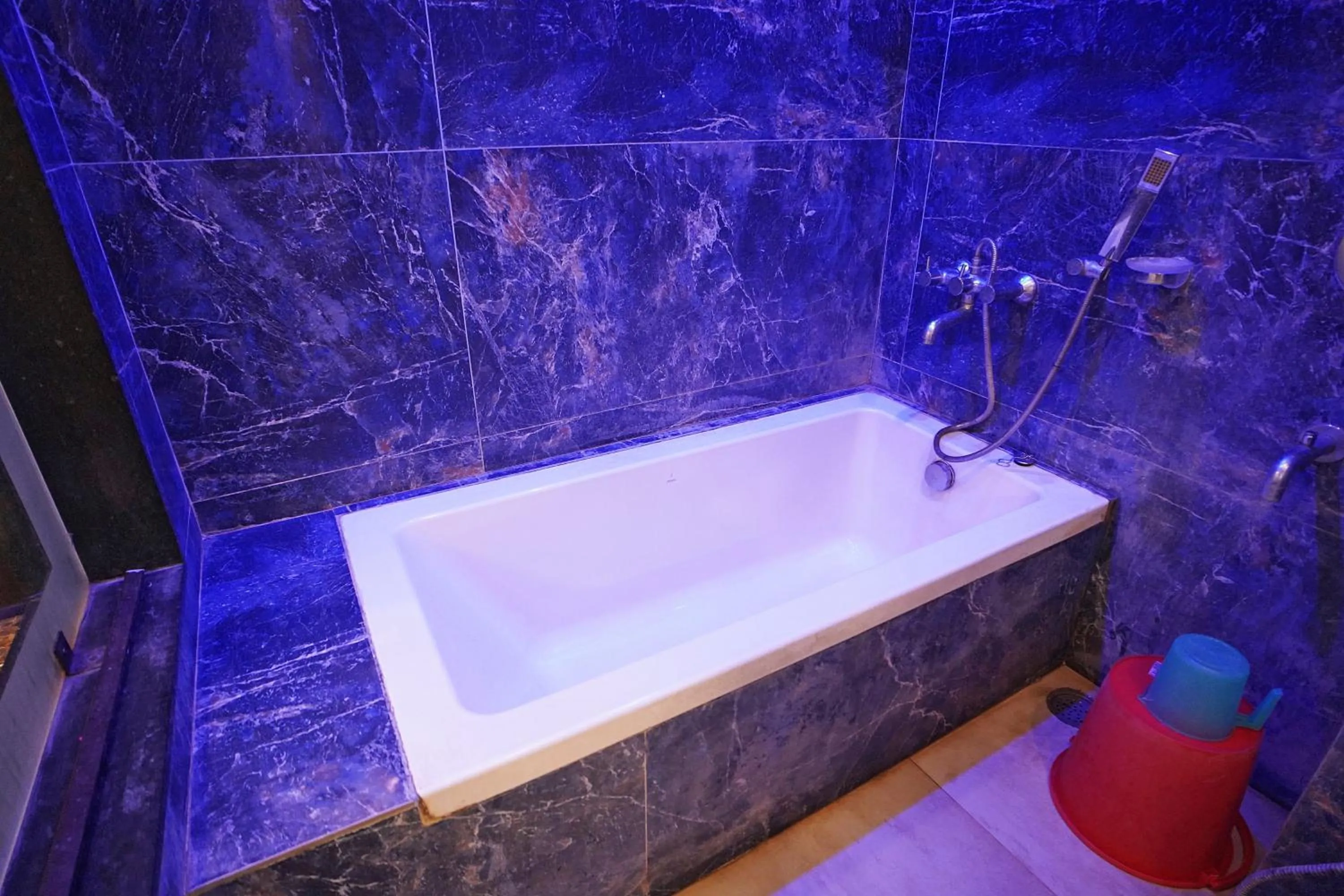 Bath in Sher Bengal Beach Resort