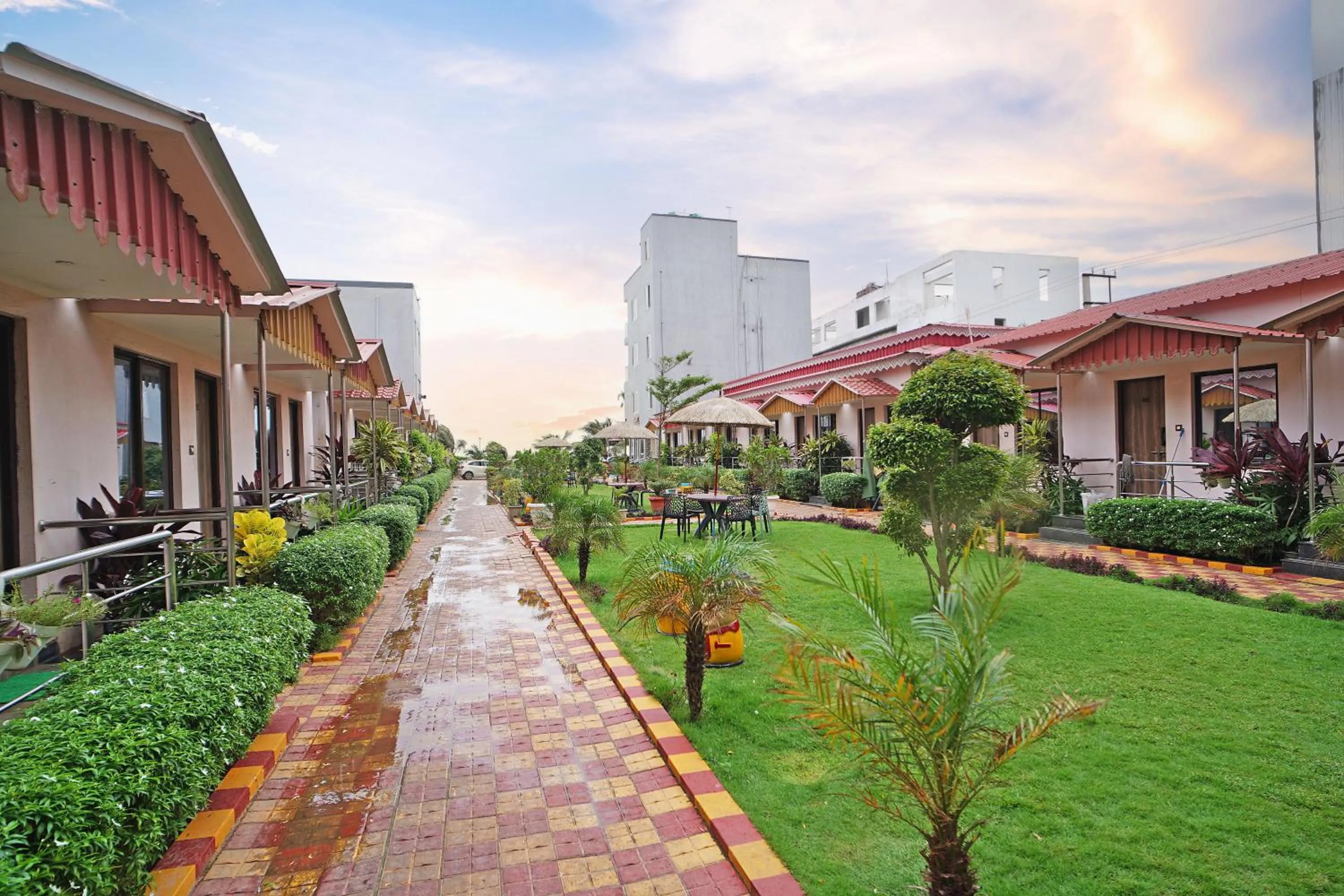 Garden in Sher Bengal Beach Resort