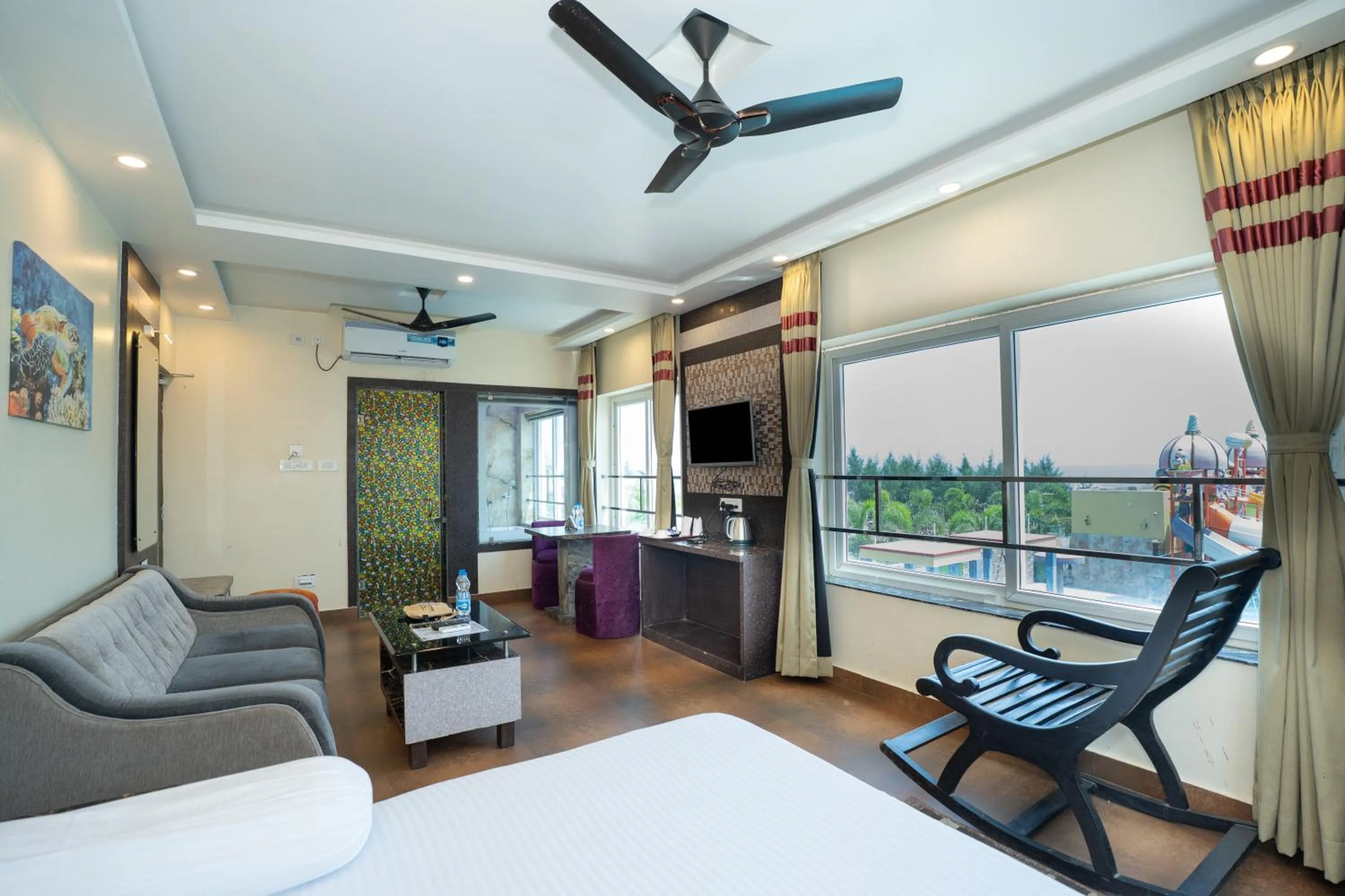 Communal lounge/ TV room, Bed in Sher Bengal Beach Resort