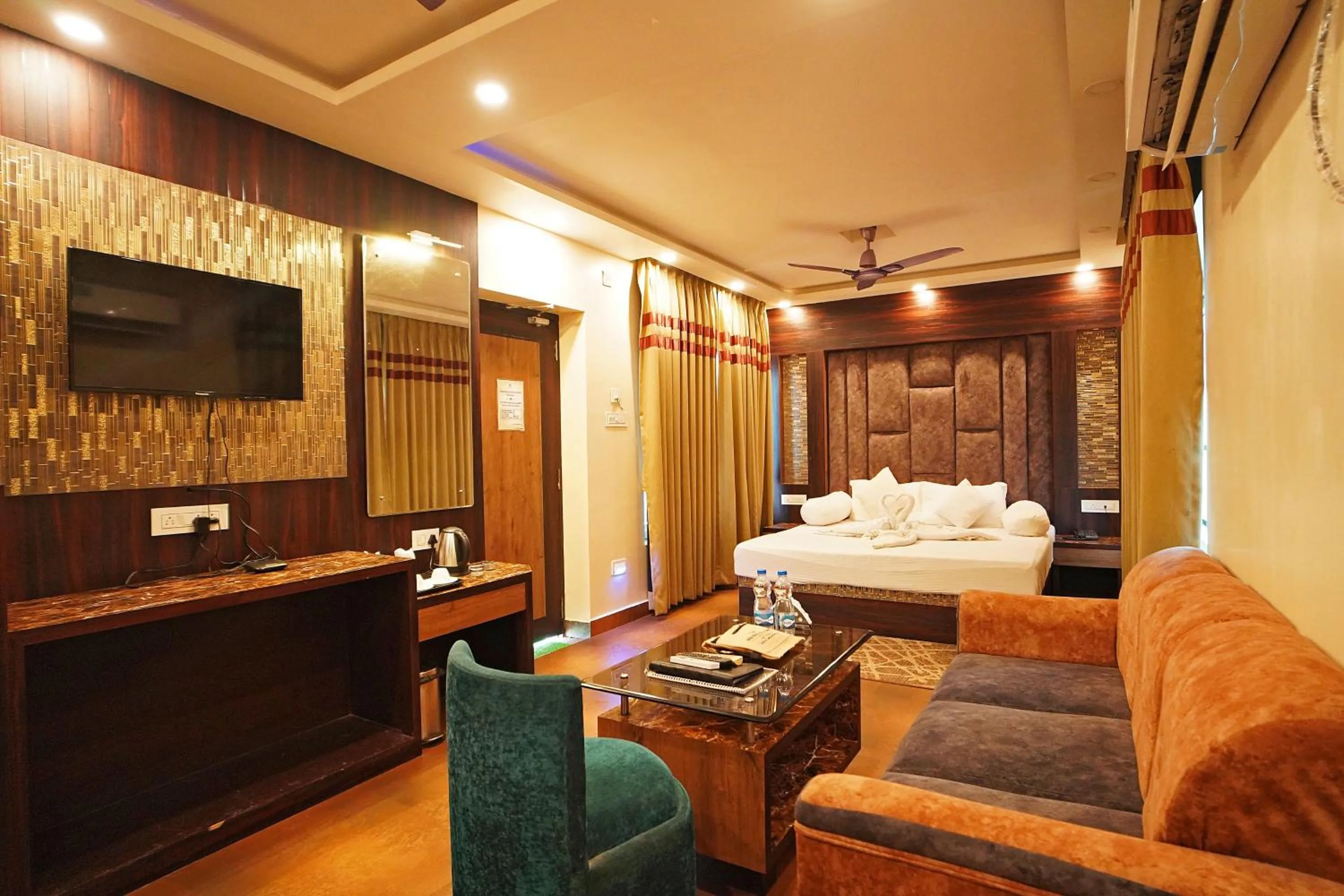 Communal lounge/ TV room, Bed in Sher Bengal Beach Resort