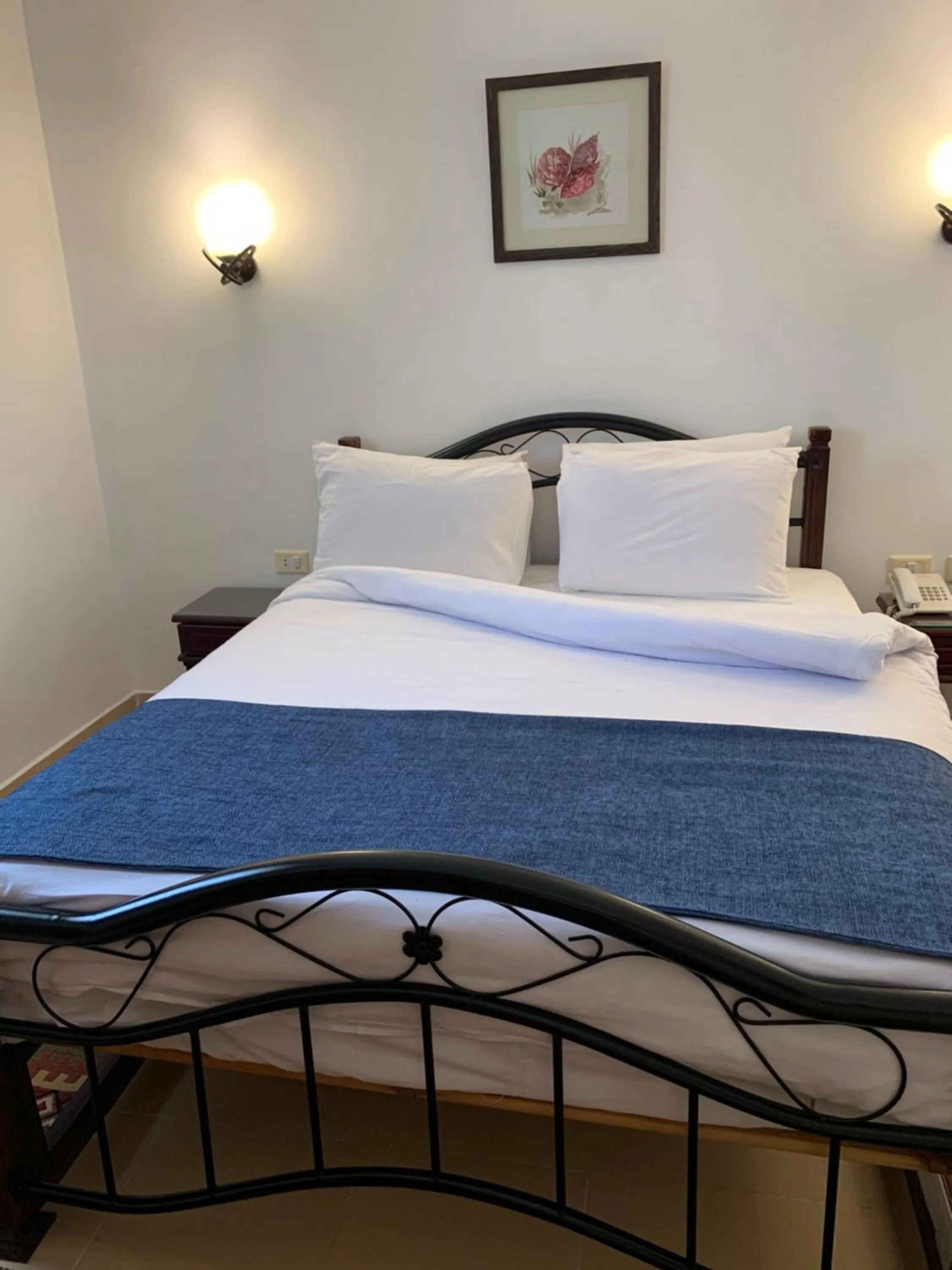 Bedroom, Bed in Marina Wadi Degla Hotel