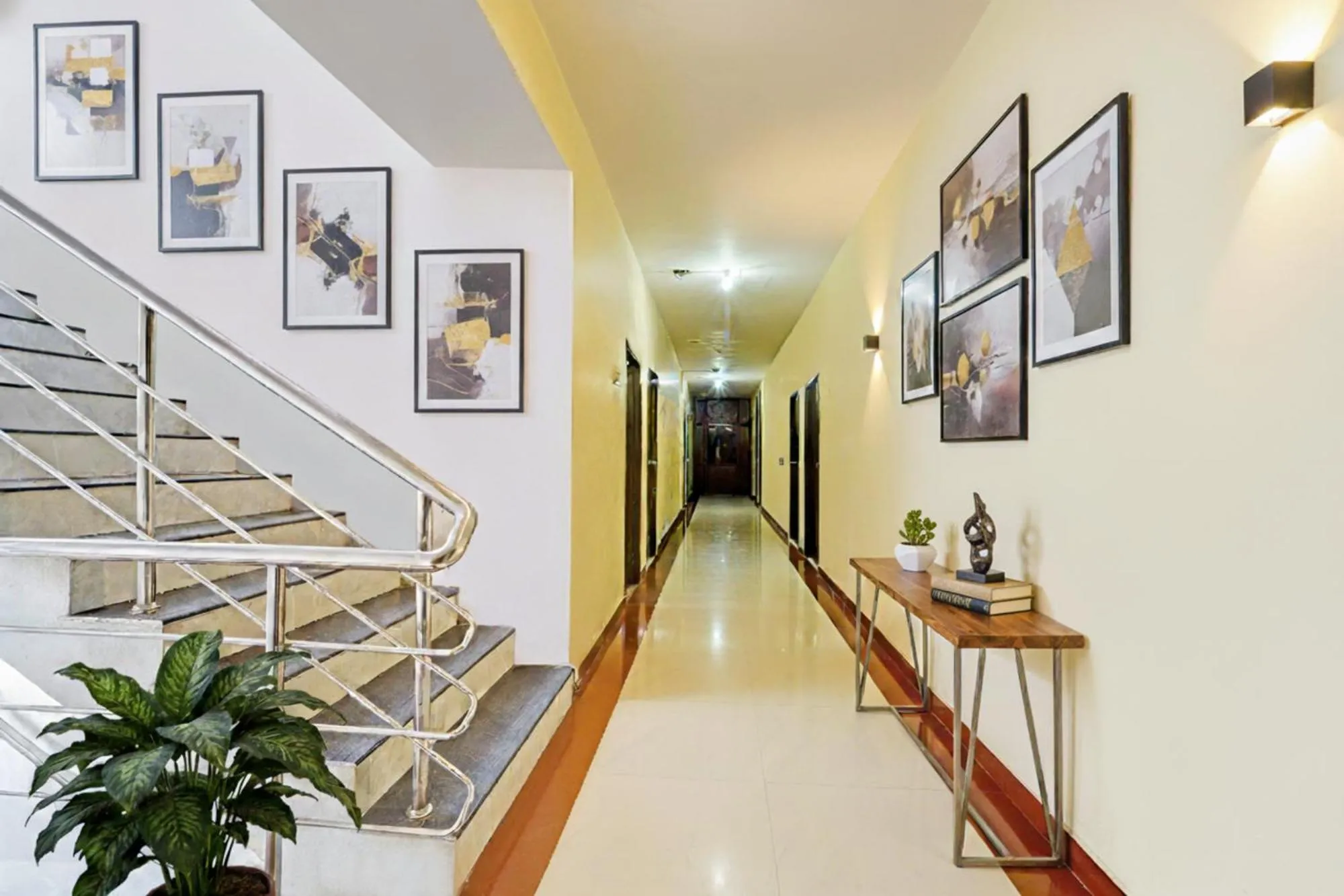 Lobby or reception in Via Maruthi