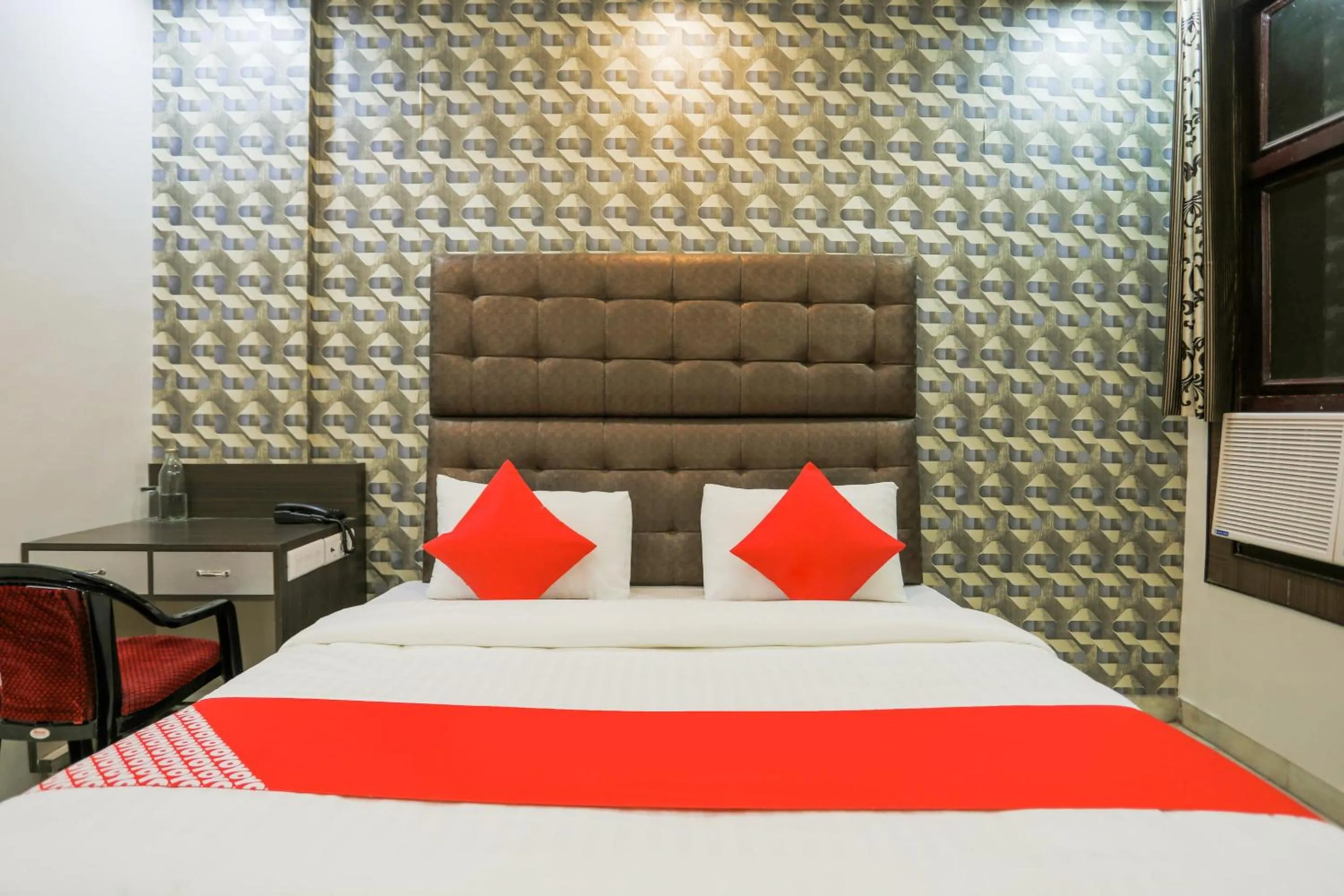 Bedroom, Bed in Collection O Nimisha Jail Rd