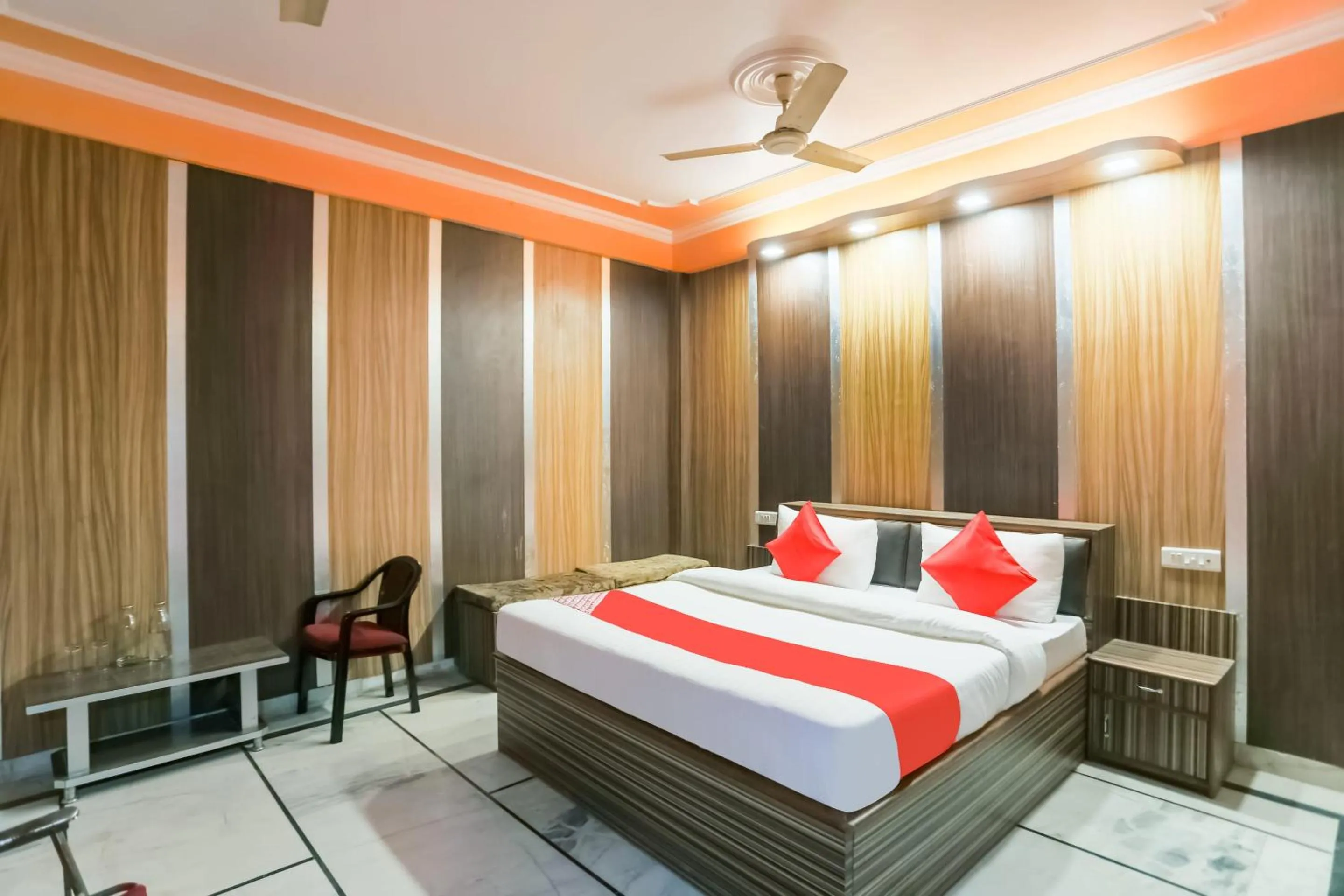 Bedroom, Bed in Collection O Nimisha Jail Rd