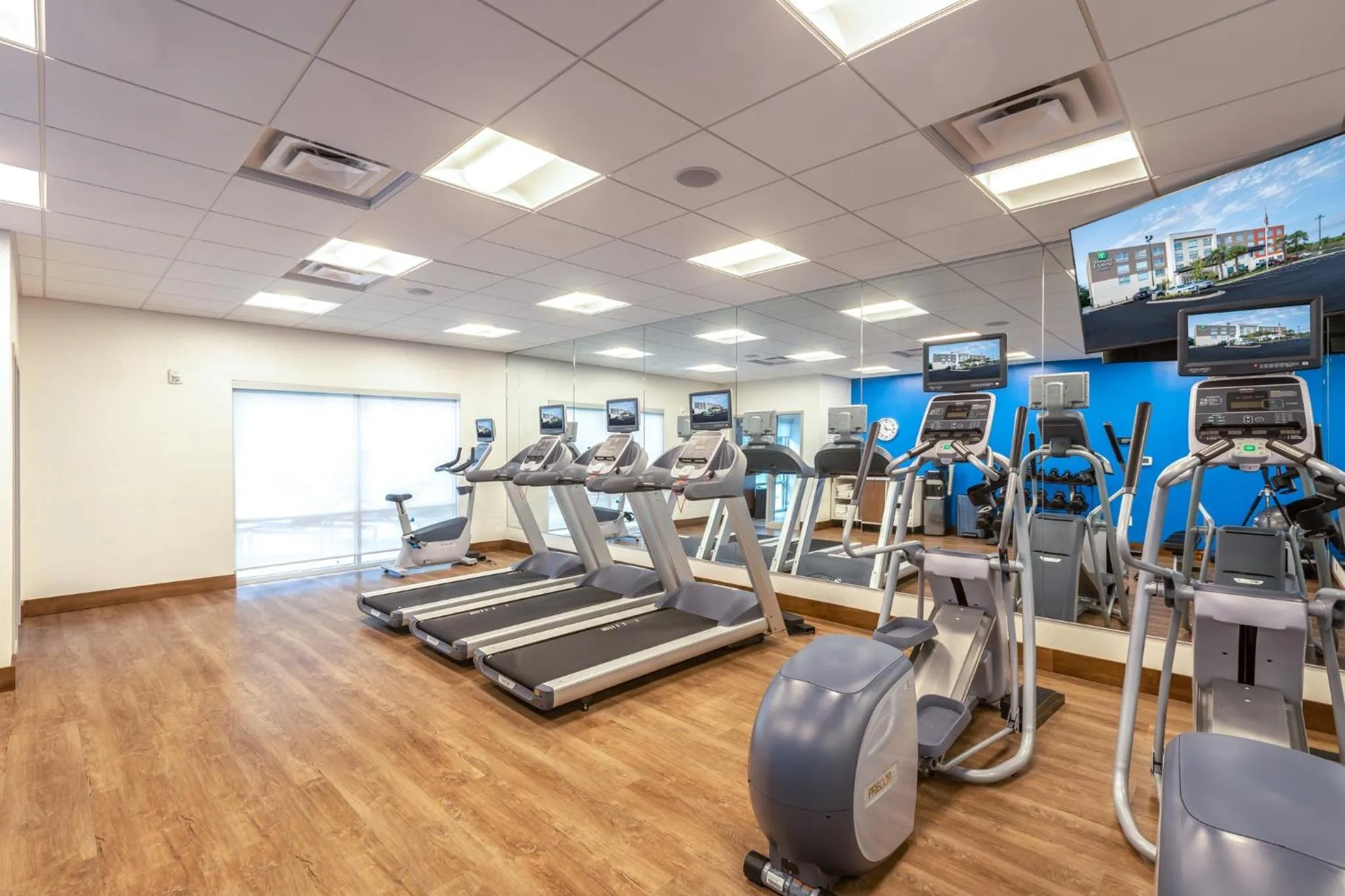Spa and wellness centre/facilities in Holiday Inn Express & Suites - Rock Hill by IHG