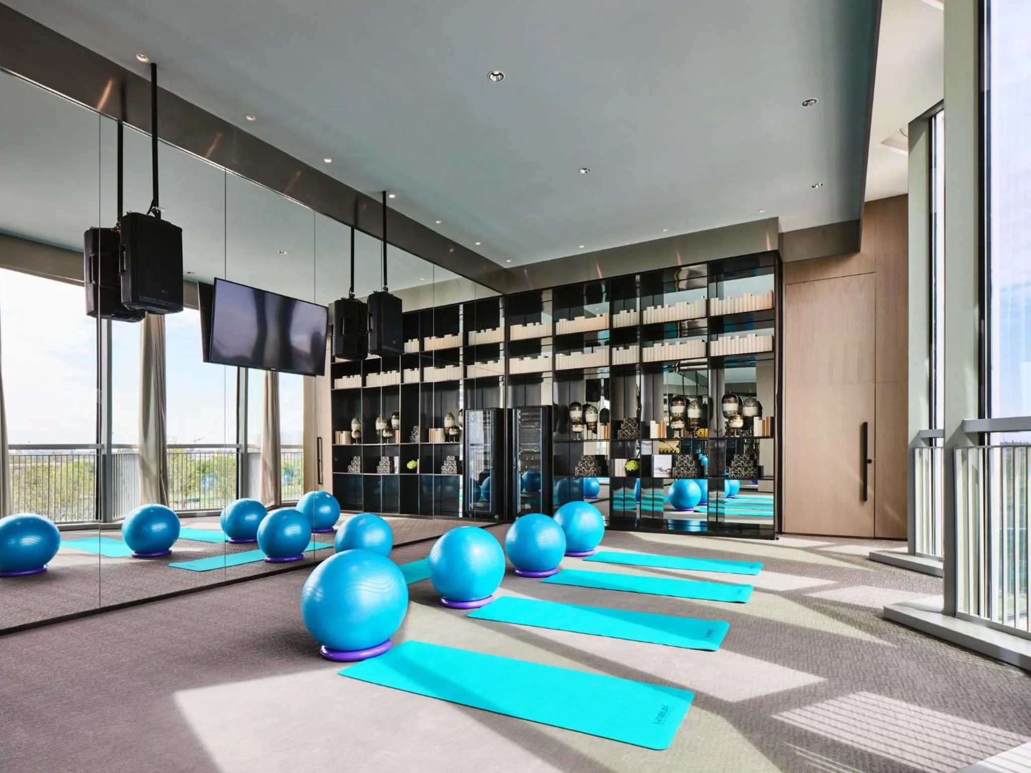Fitness centre/facilities in Crowne Plaza Qidong by IHG