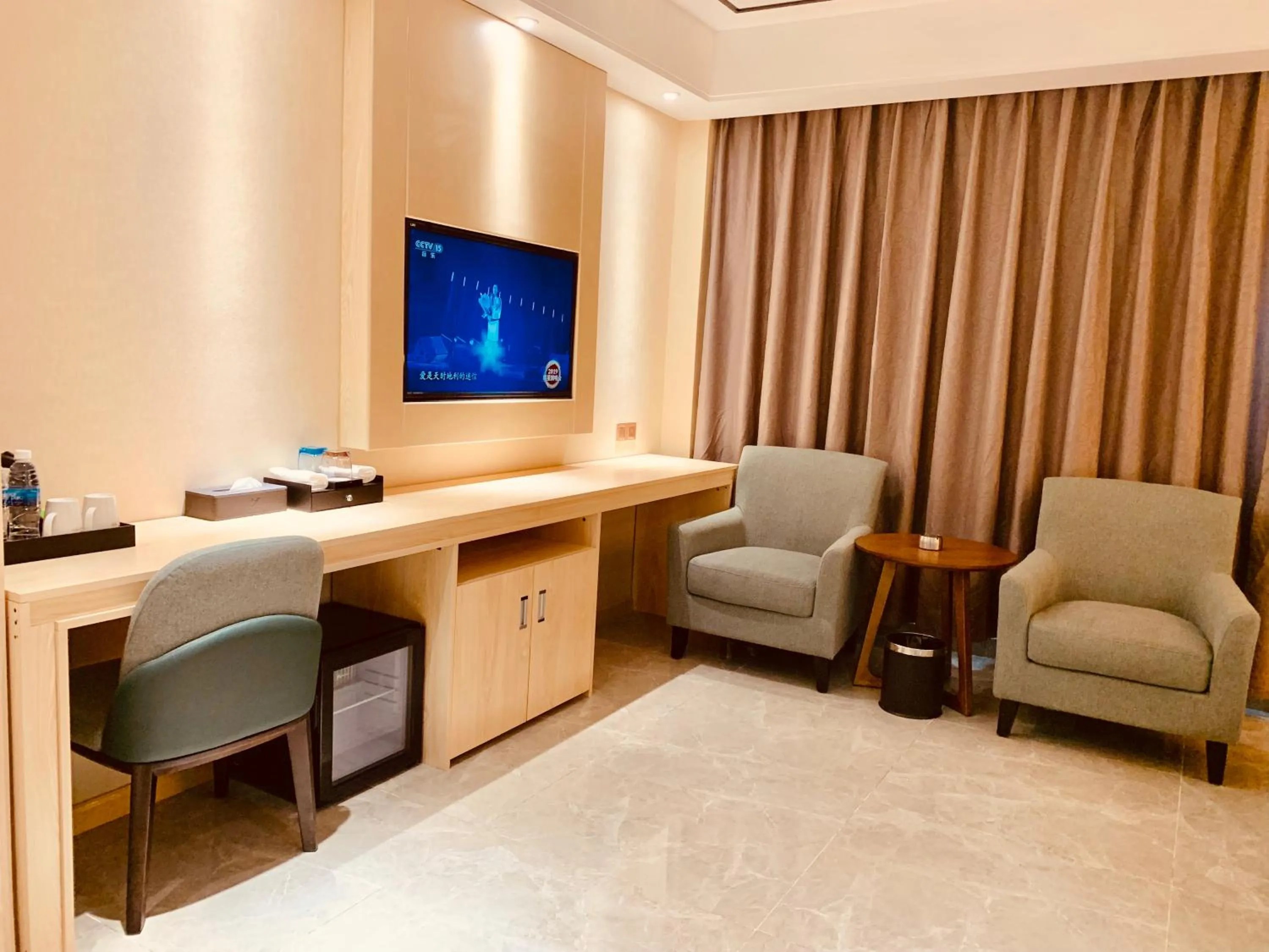 Decorative detail in Youngsun Hotel