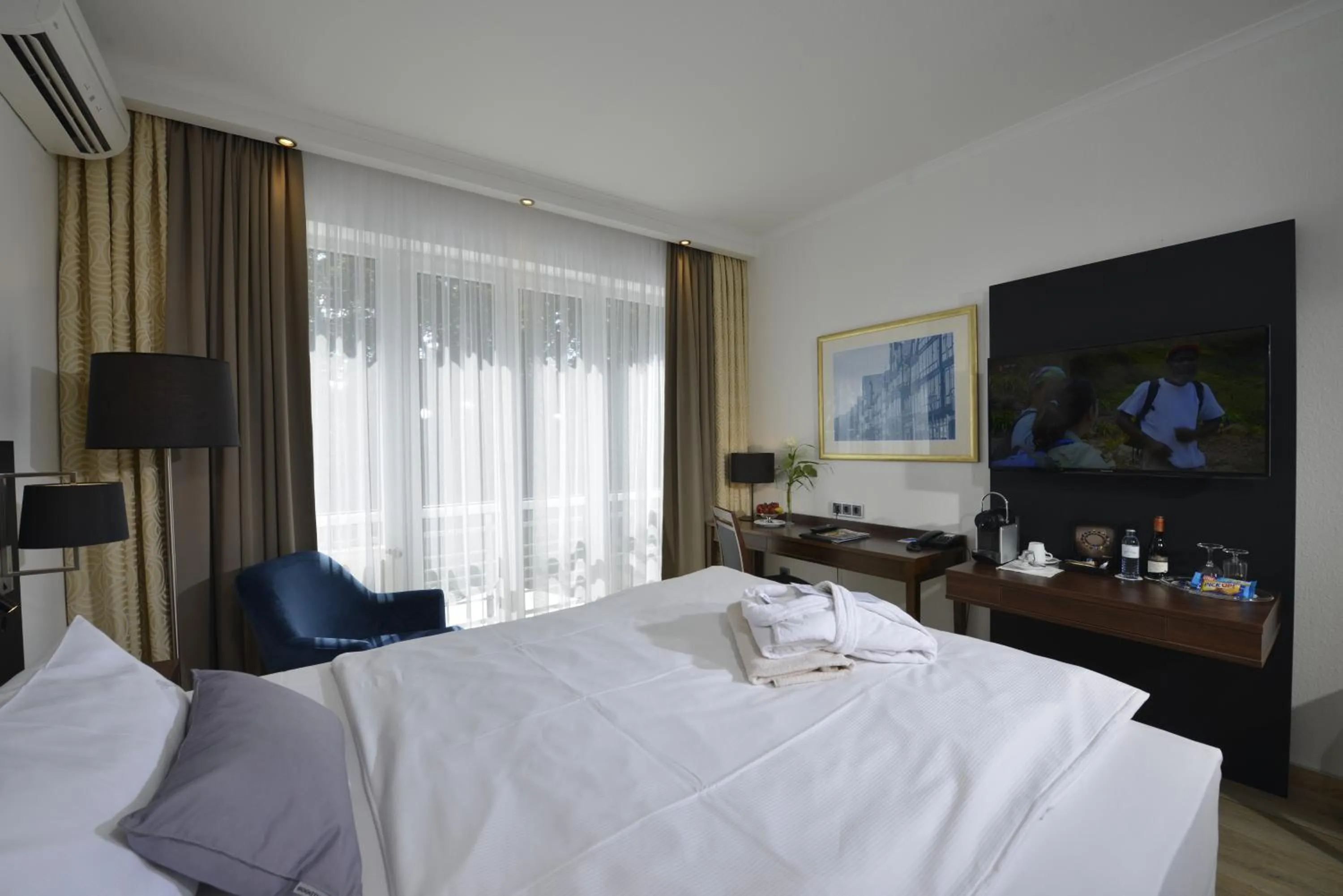 Photo of the whole room, Bed in Hotel Caroline Mathilde