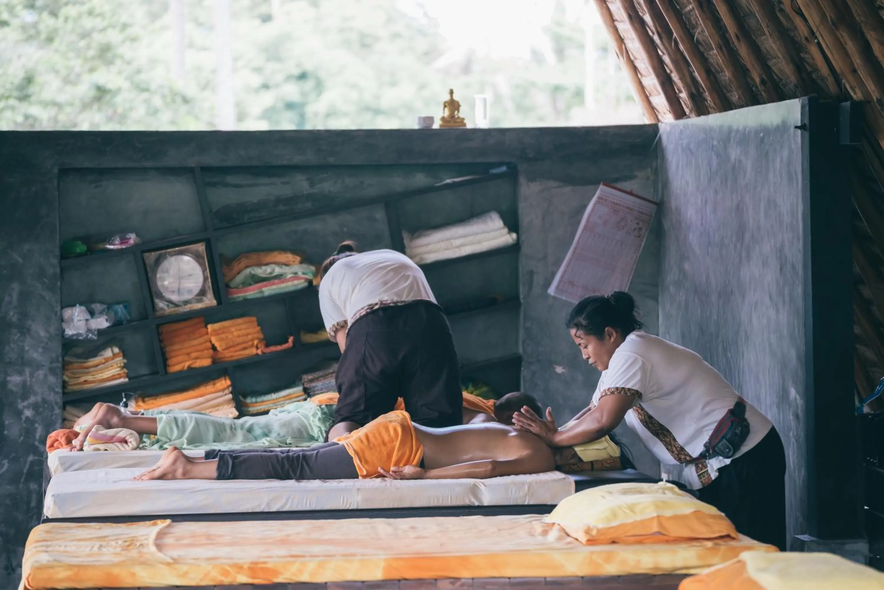 Massage in Seavana Koh Mak Beach Resort