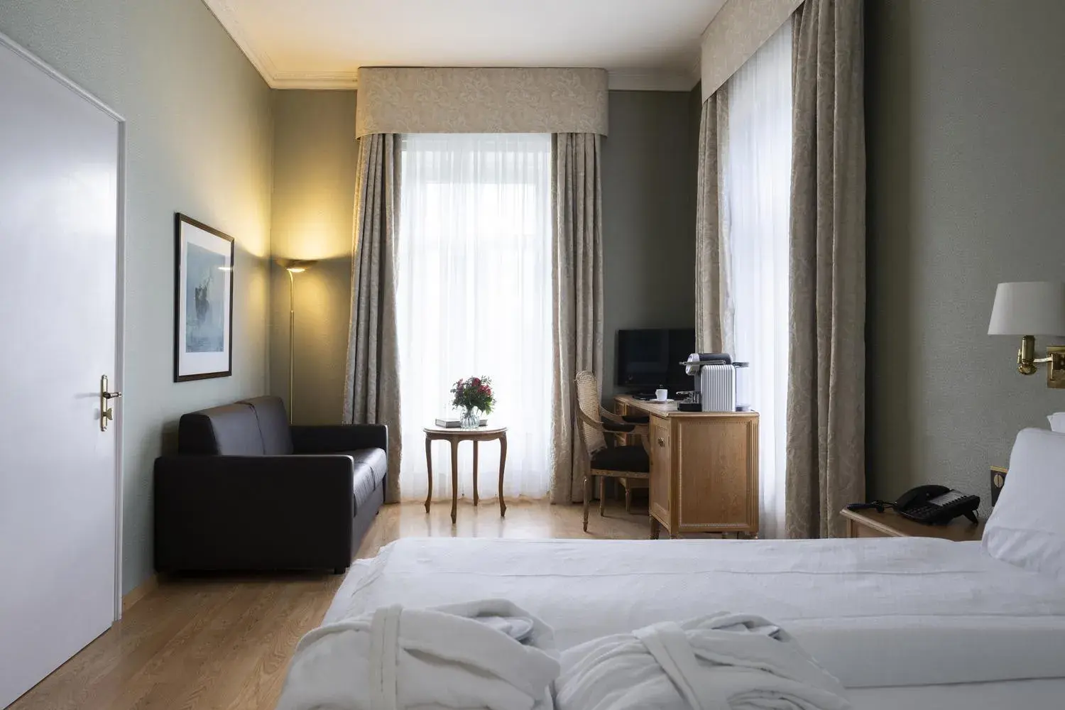 Deluxe King Room with Mountain View in Grand Hotel Beau Rivage Interlaken Deluxe King Room with Mountain View in Grand Hotel Beau Rivage Interlaken