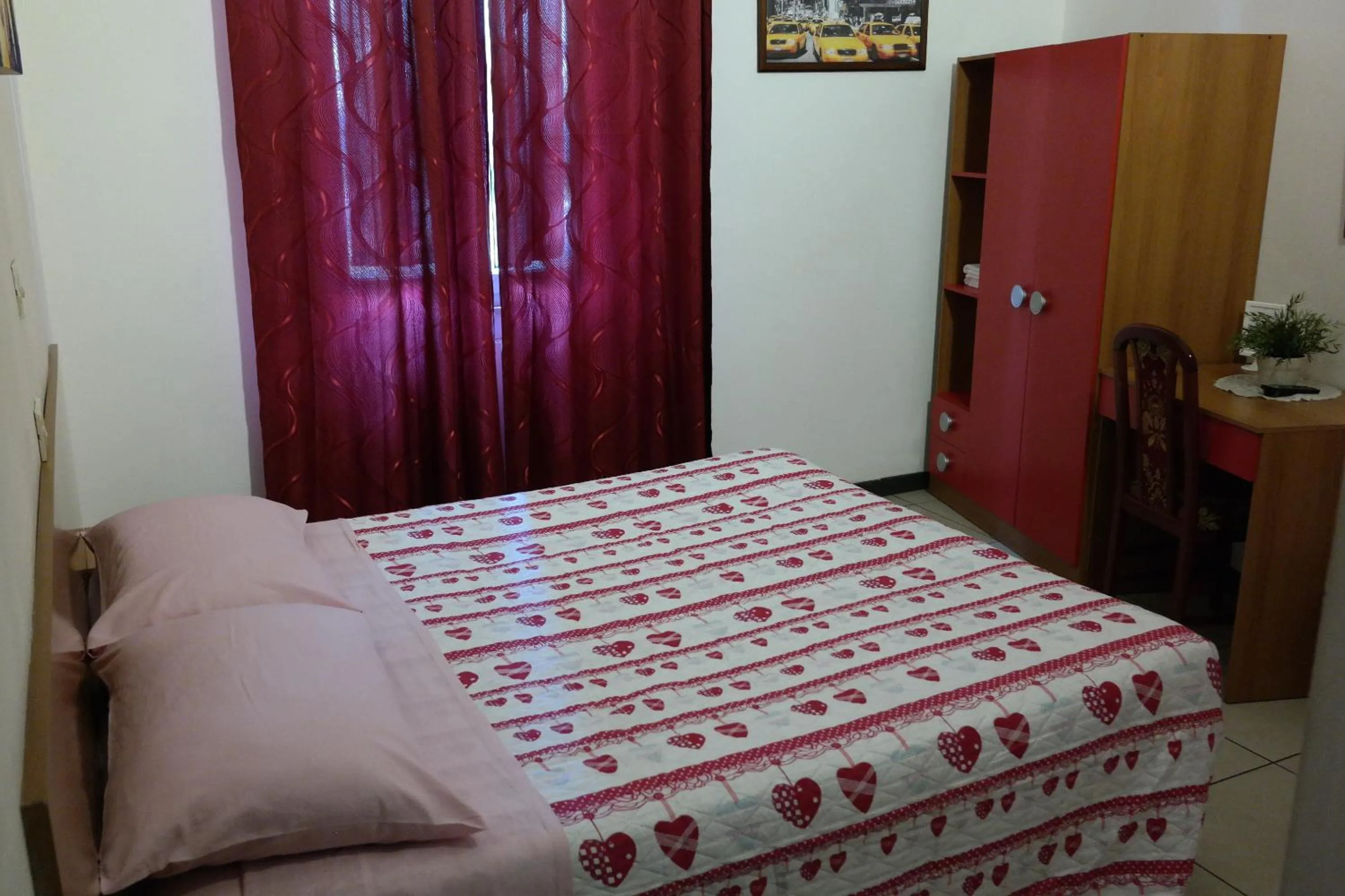 Photo of the whole room, Bed in Hotel Houston Livorno - Struttura Esclusivamente Turistica - Not for Business or Workers