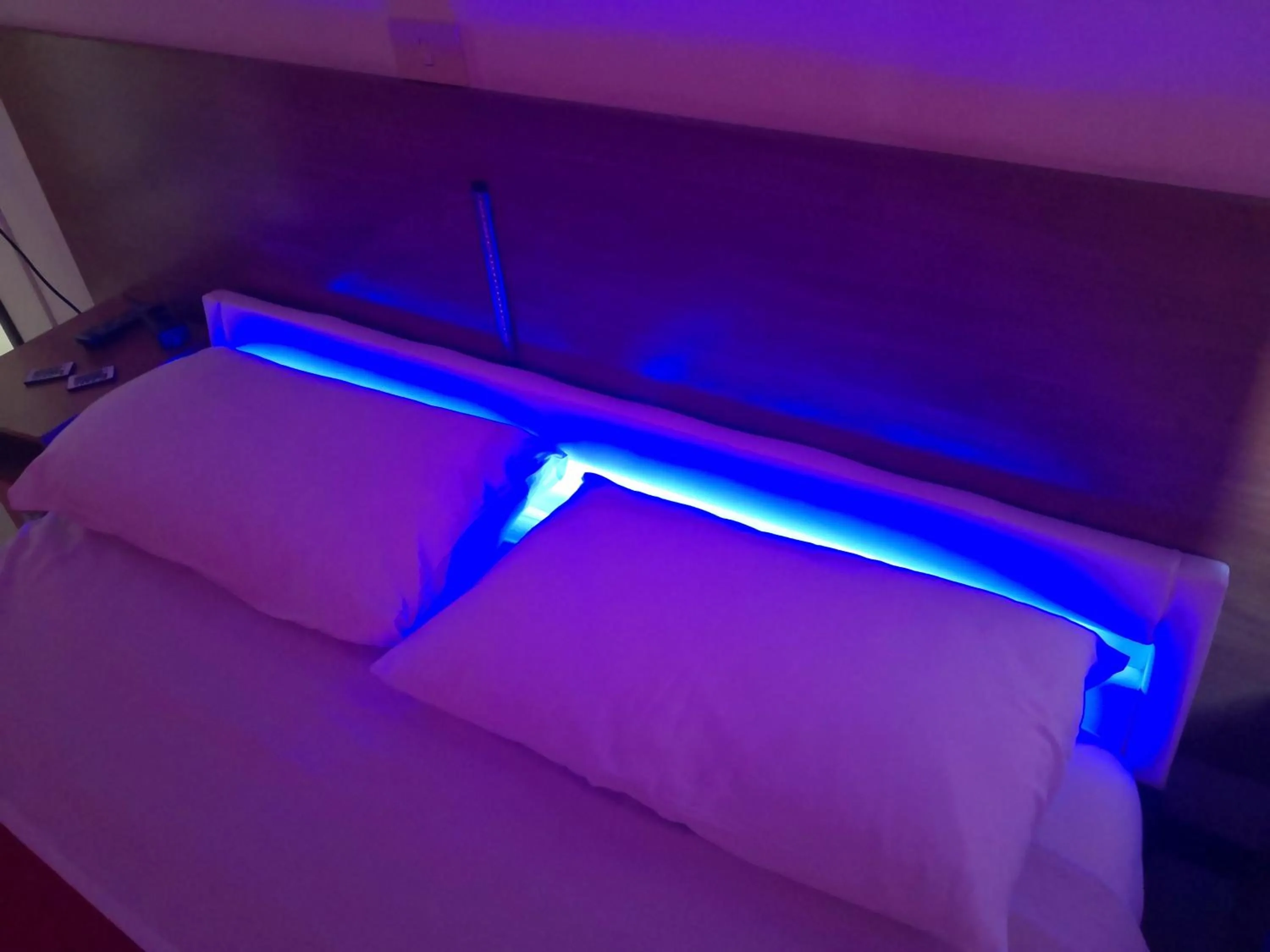 Bed in Hotel Houston Livorno - Struttura Esclusivamente Turistica - Not for Business or Workers