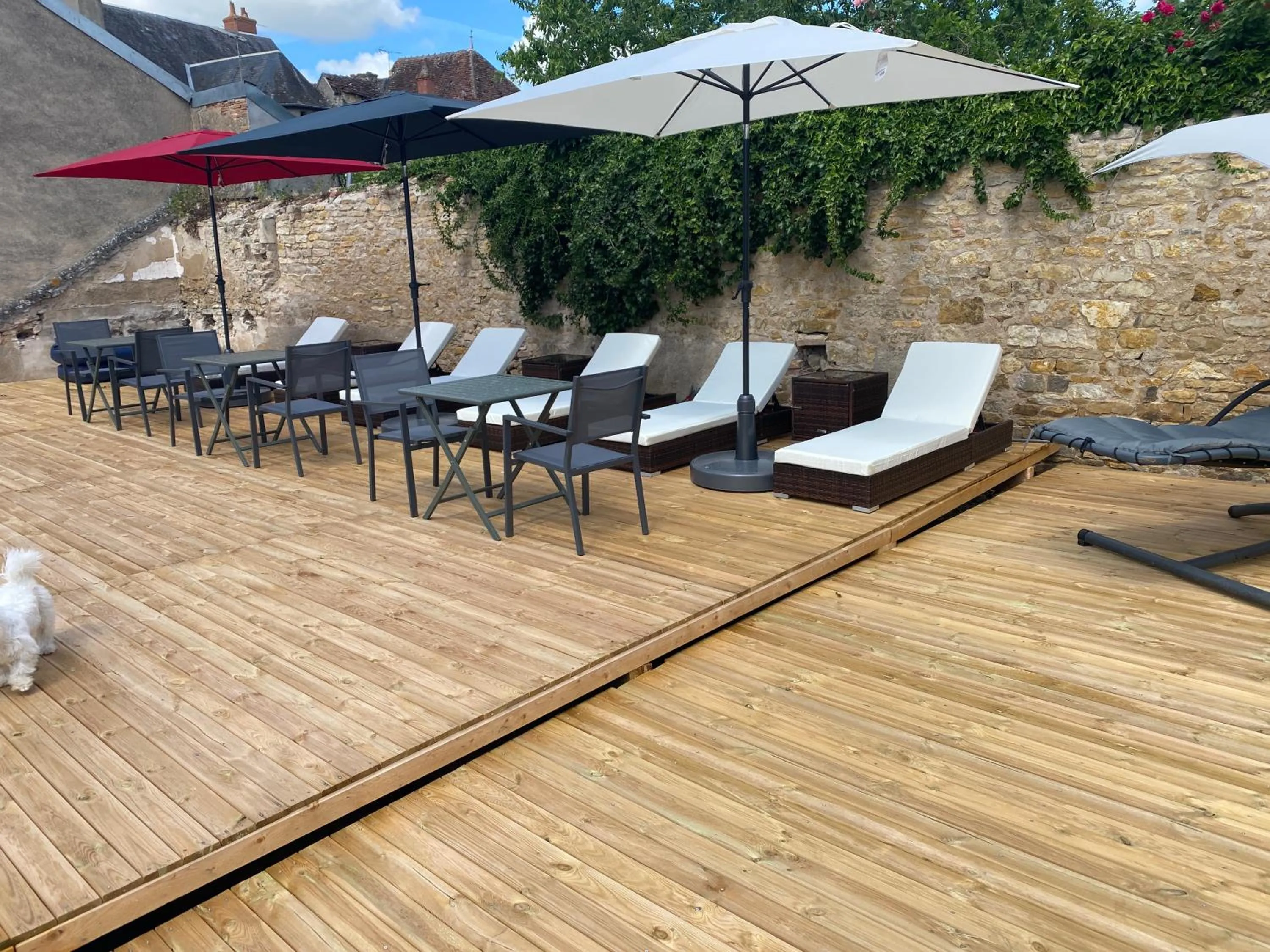 LE CHARME DE ST PIERRE