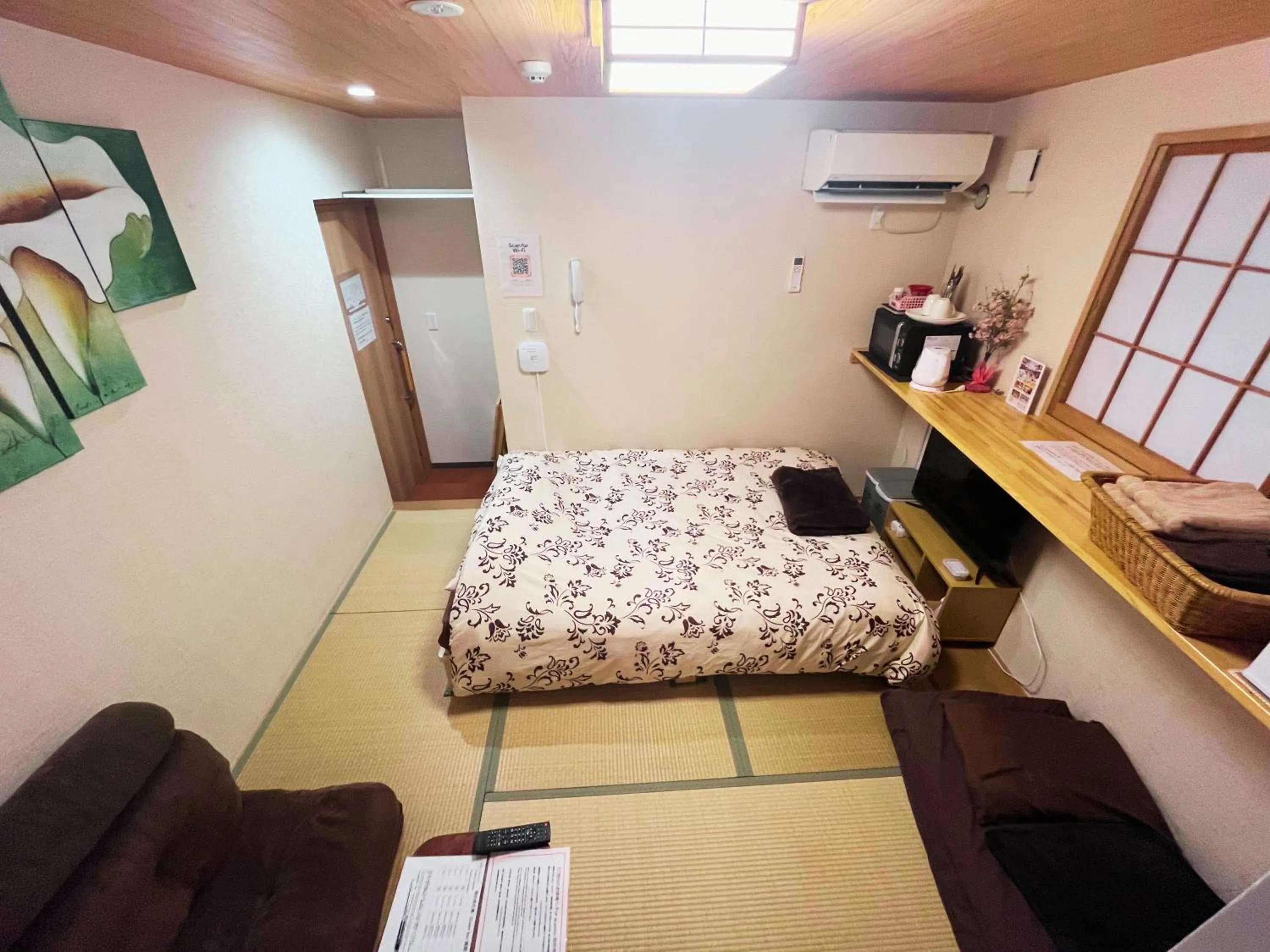 Bed in Hotel EL Shinjuku 6