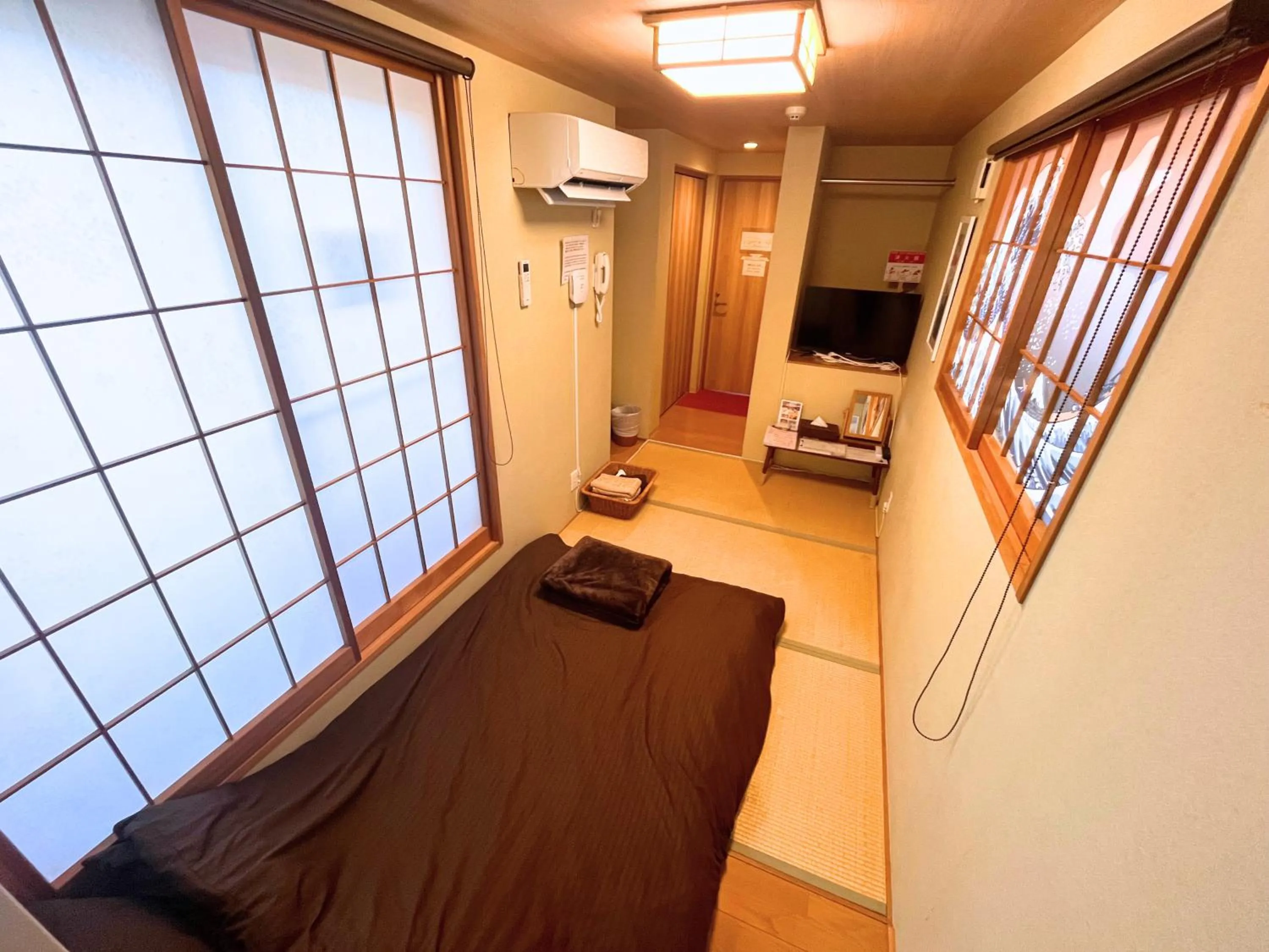 Bed in Hotel EL Shinjuku 6