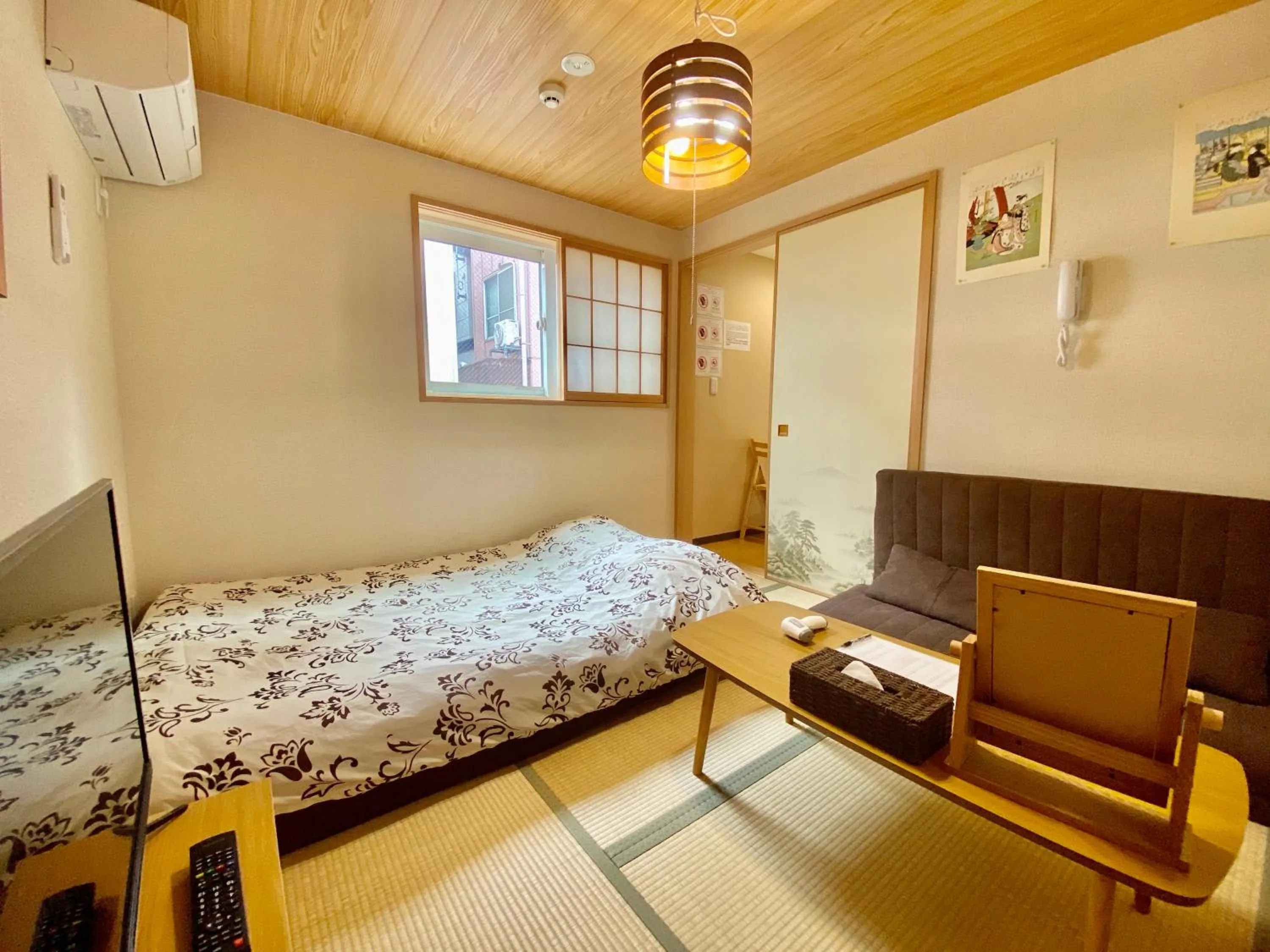 Bed in Hotel EL Shinjuku 6