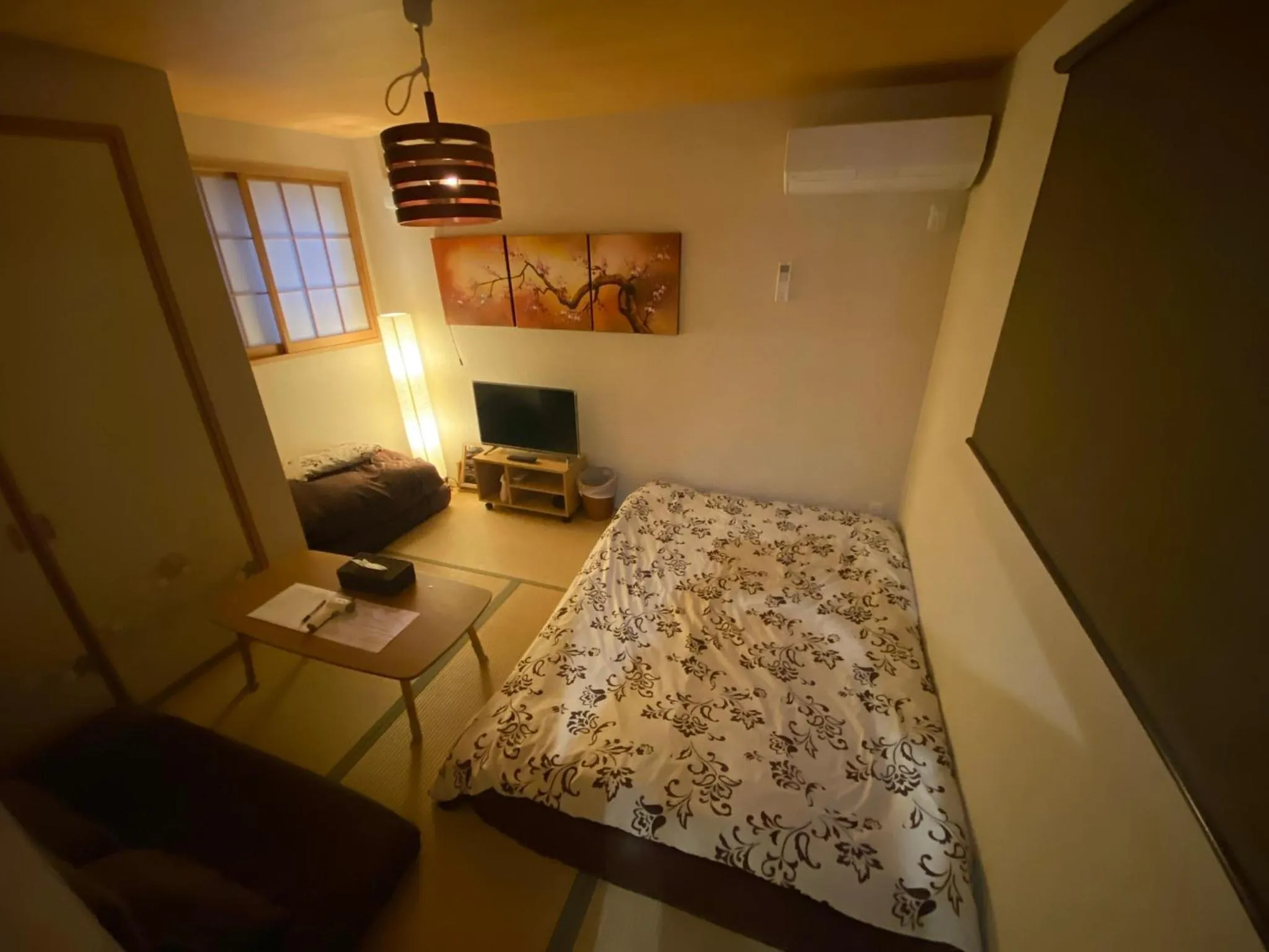 Bed in Hotel EL Shinjuku 6