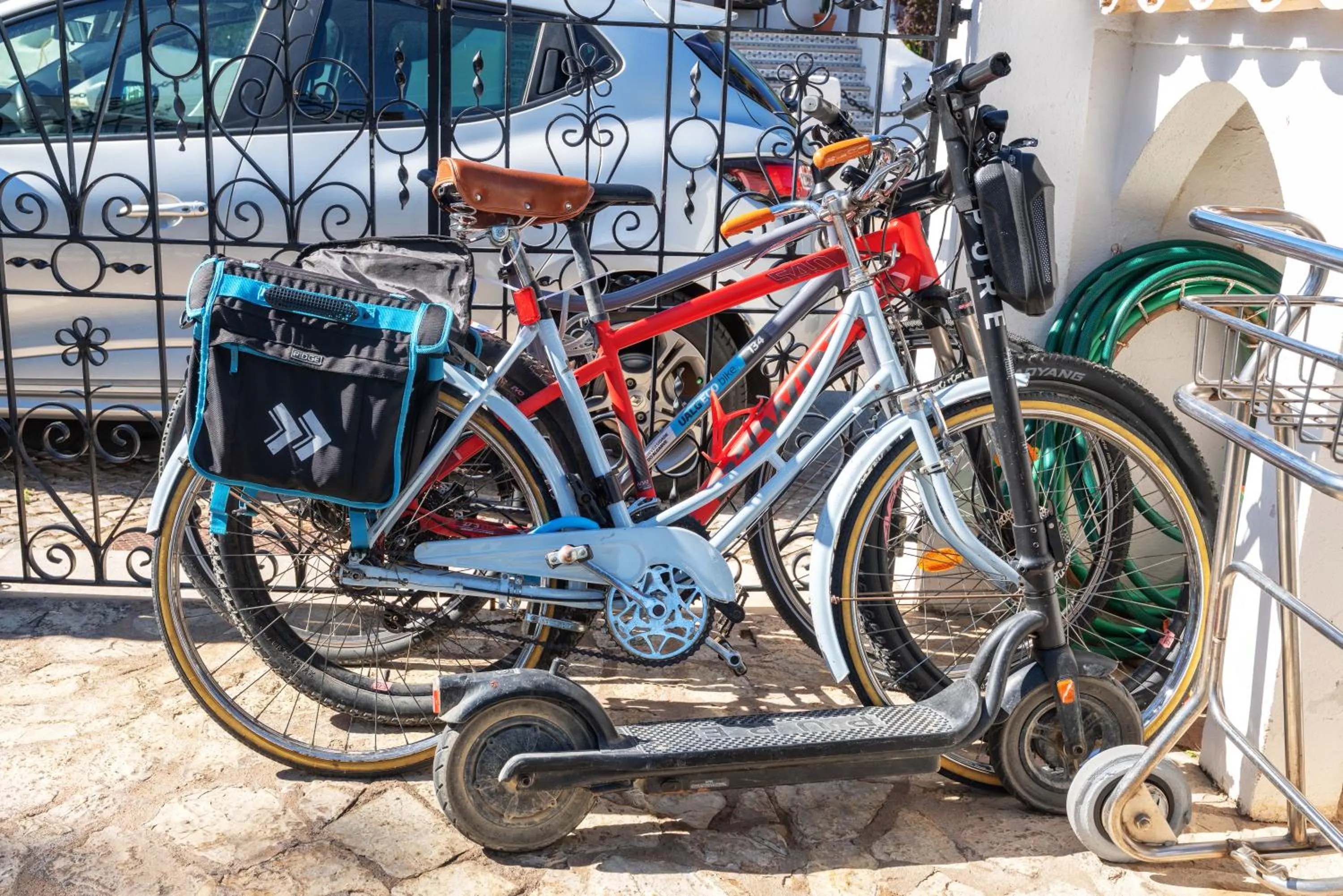 Blife Sun Hostel & Rooms