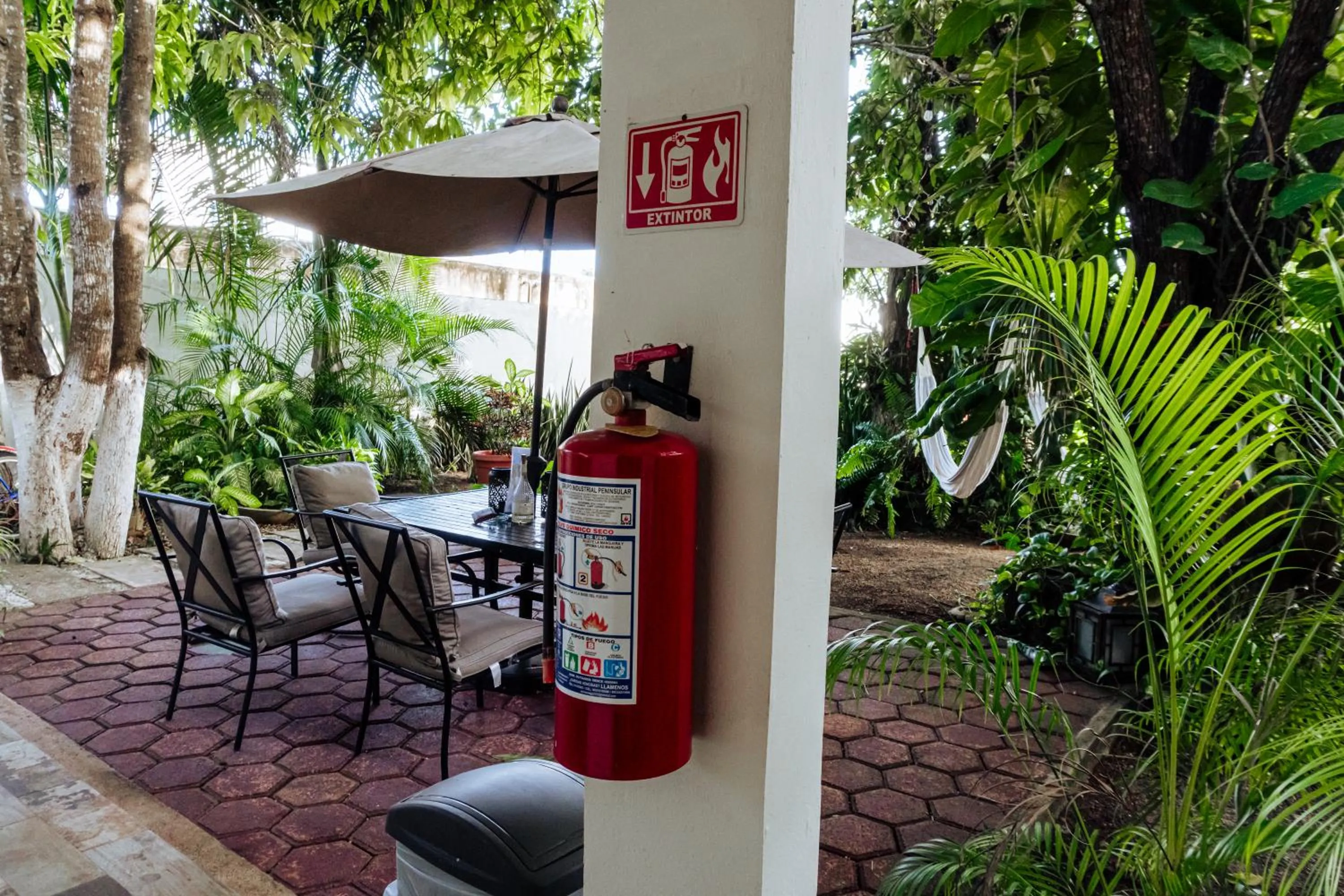 Patio in Hotel Brisas Bacalar
