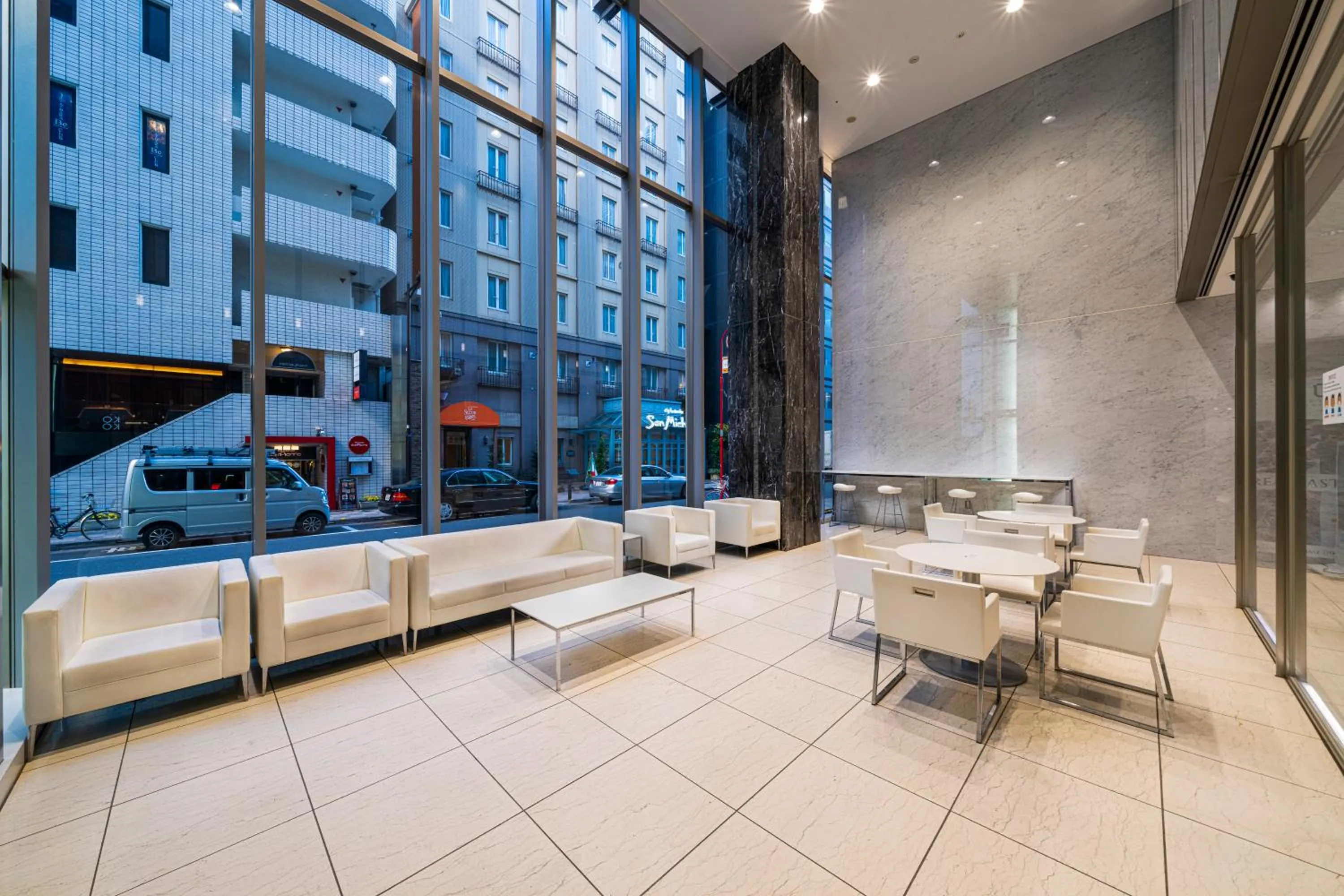 Lobby or reception in KOKO HOTEL Ginza-1chome