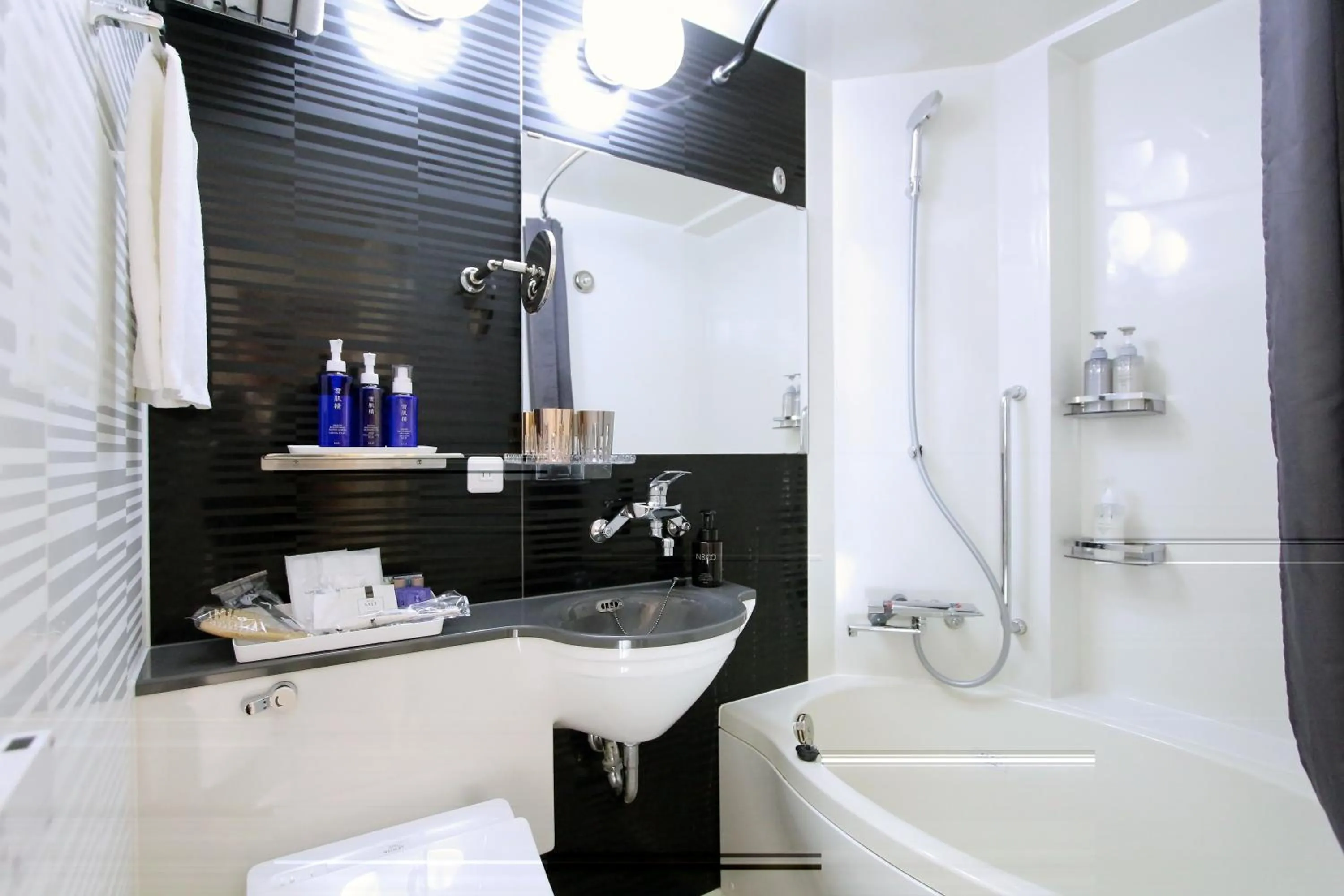 Bathroom in KOKO HOTEL Ginza-1chome