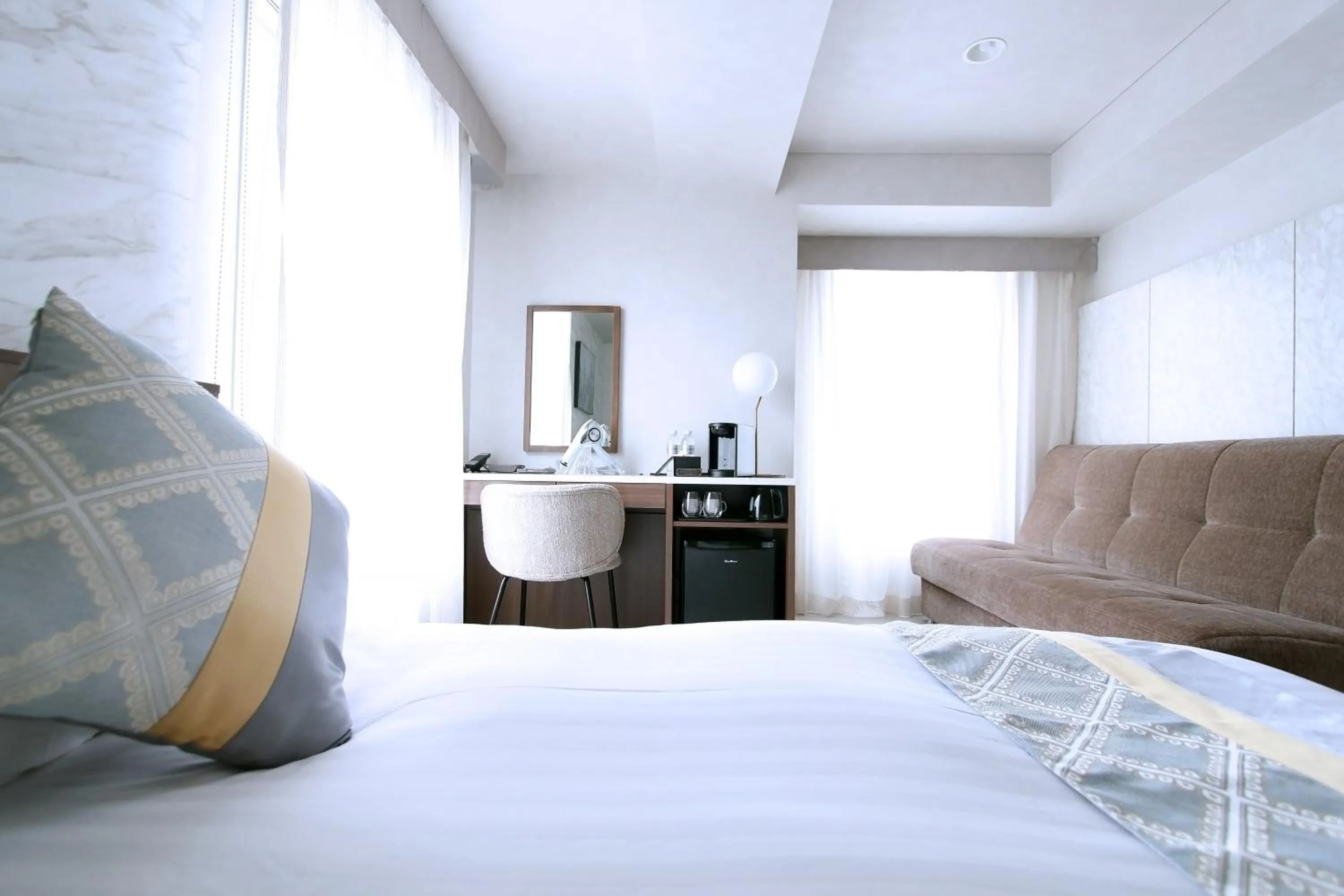 Photo of the whole room, Bed in KOKO HOTEL Ginza-1chome