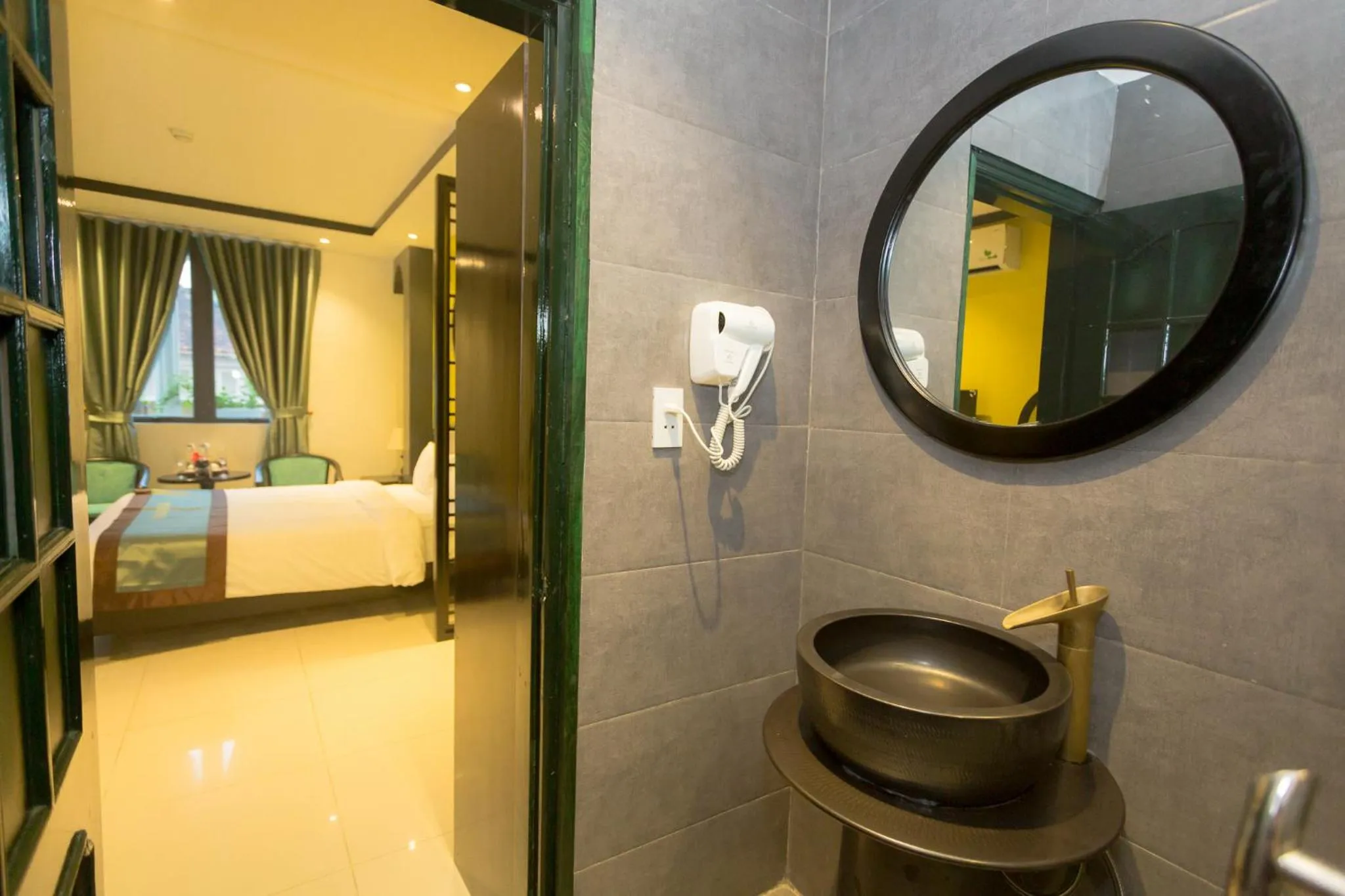 Bathroom in The Opera Hotel Hải Phòng