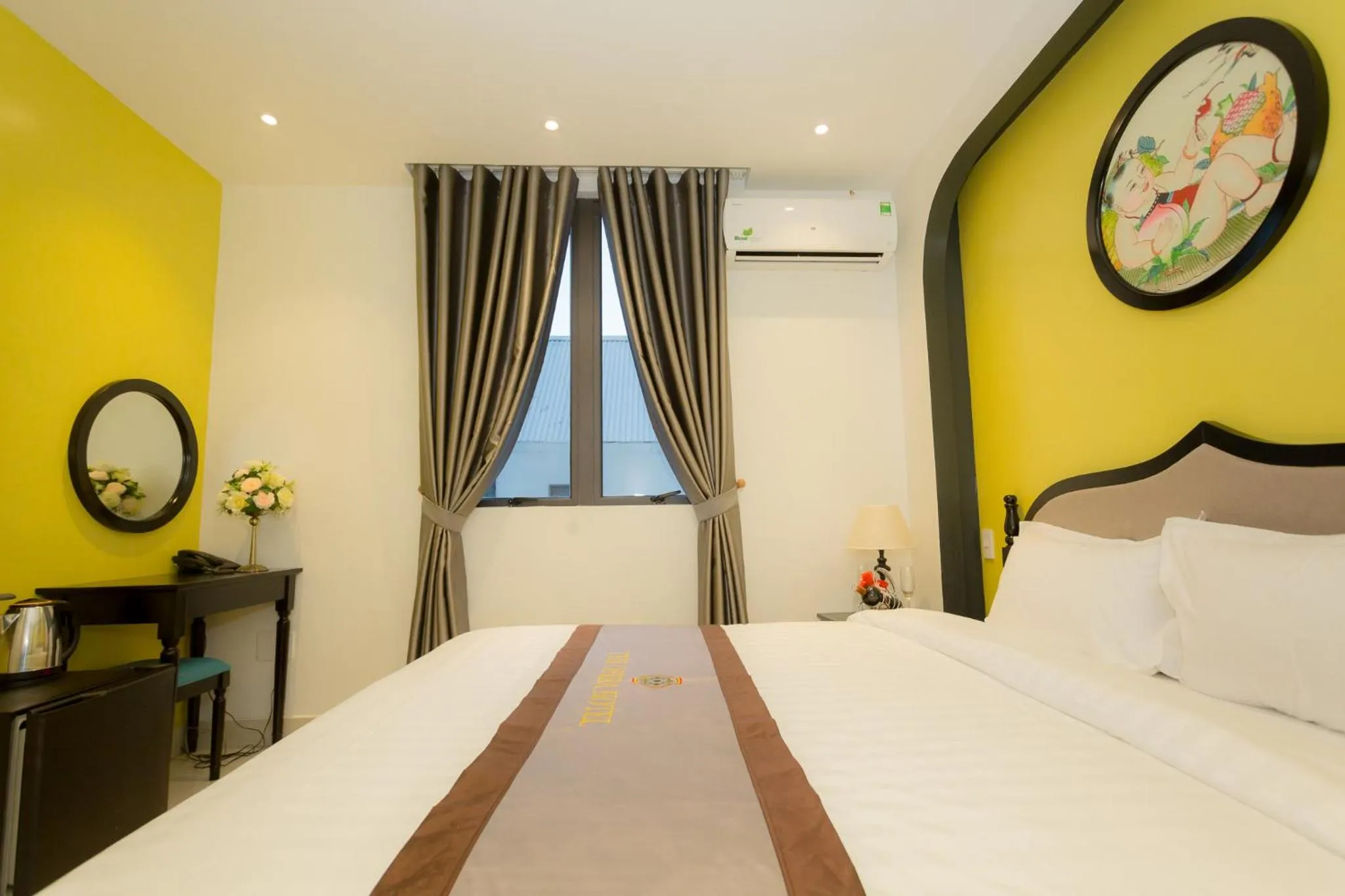 Photo of the whole room, Bed in The Opera Hotel Hải Phòng