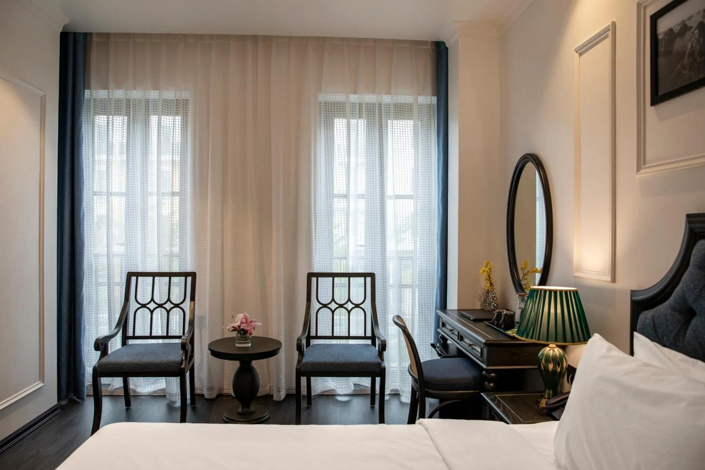 Property building, Bed in Ha Long Essence Hotel