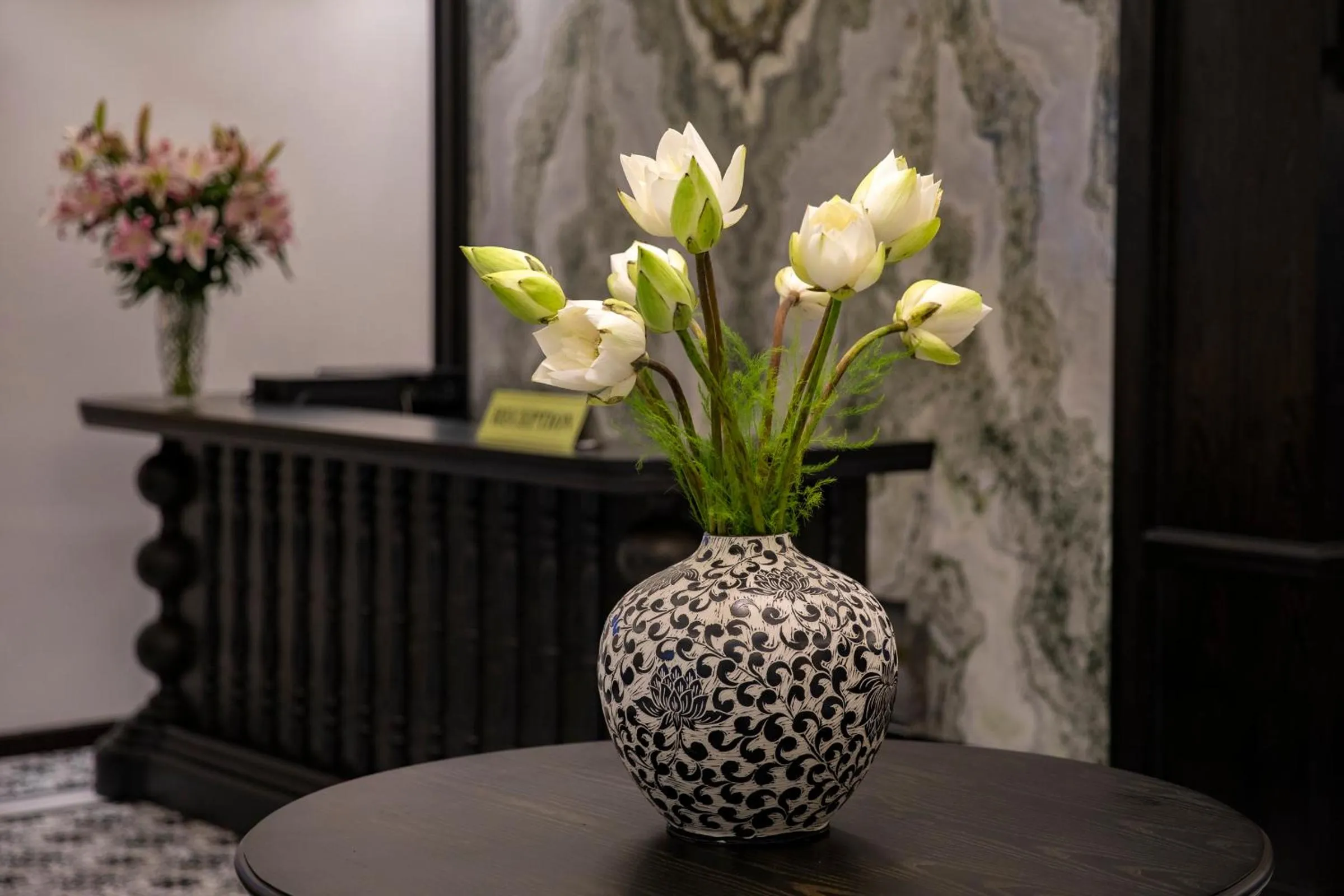 Property building in Ha Long Essence Hotel