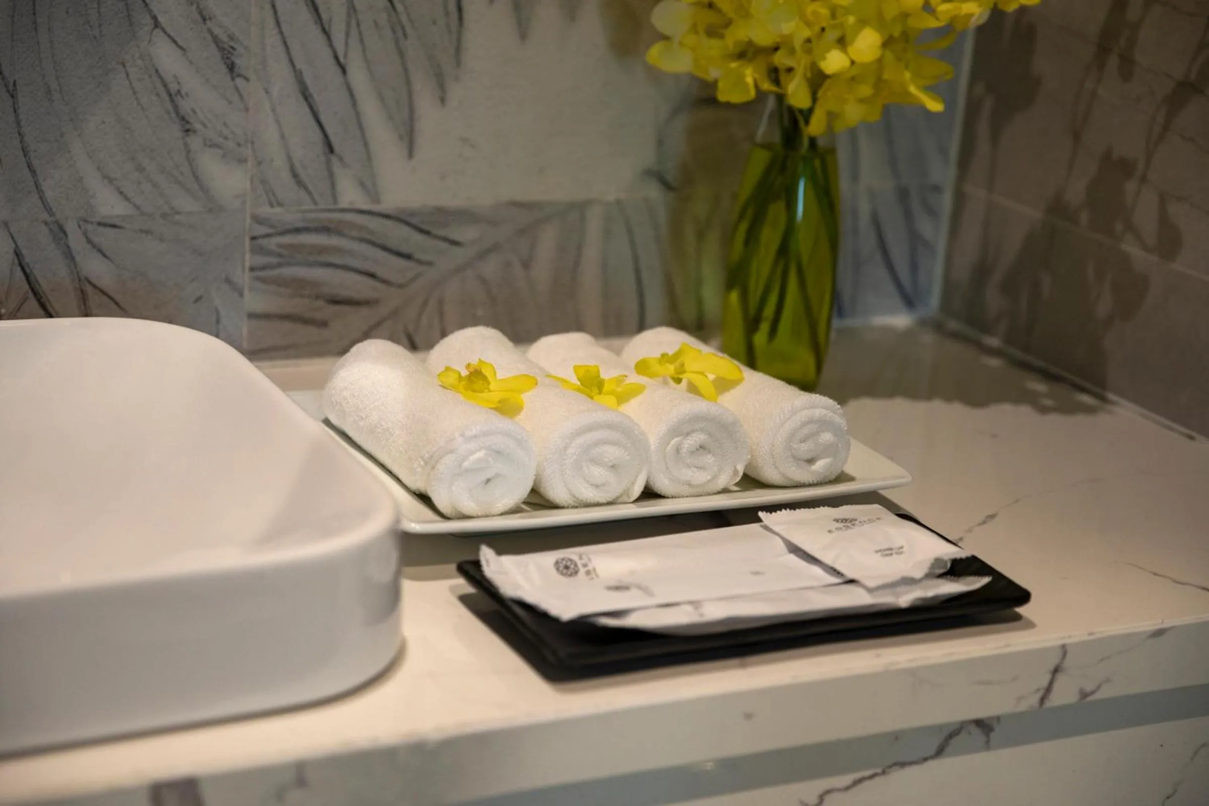 Bathroom in Ha Long Essence Hotel