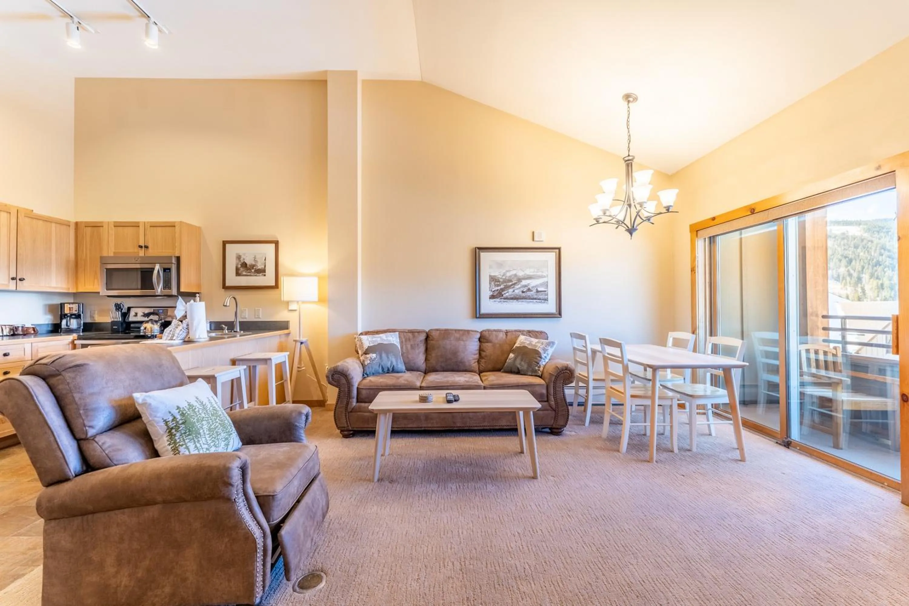Kitchen or kitchenette in Buffalo Lodge by Summit County Mountain Retreats