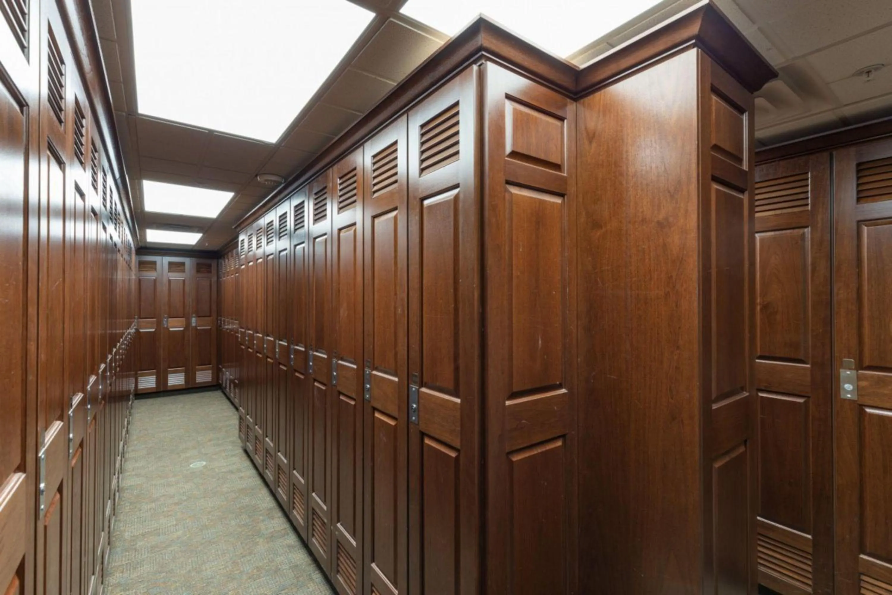 microwave in Buffalo Lodge by Summit County Mountain Retreats