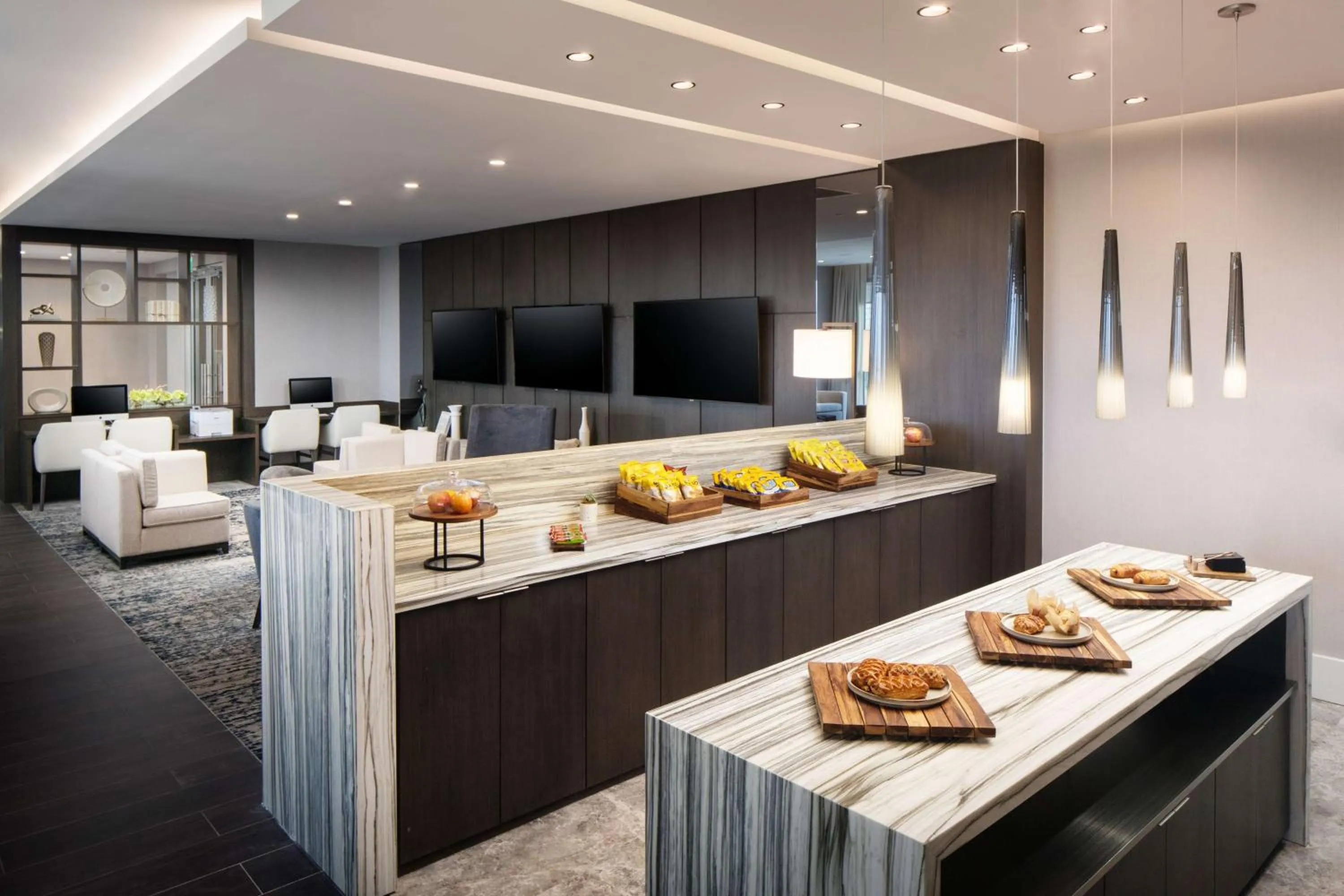 Lobby or reception in Hilton Miami Aventura