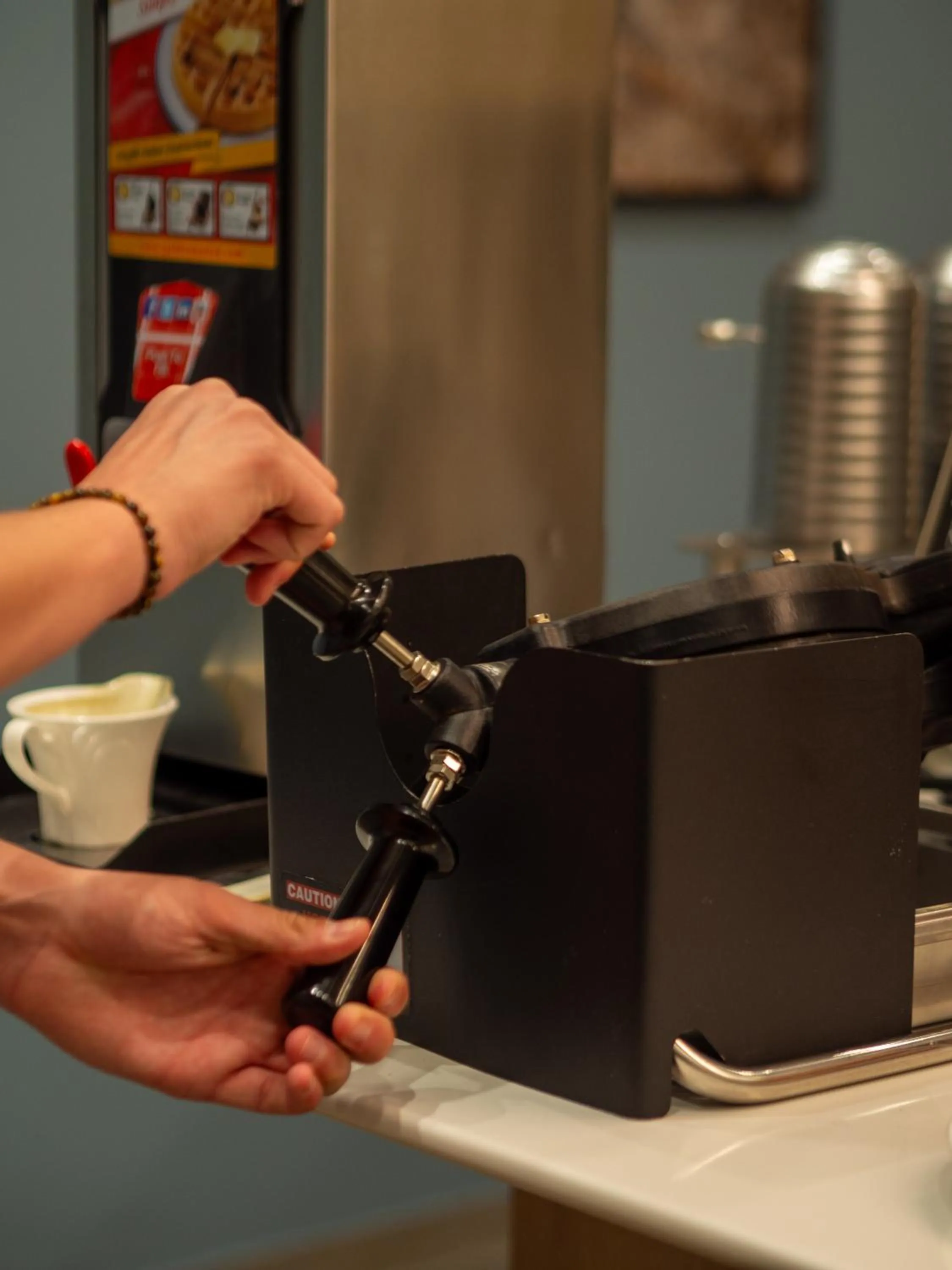 Coffee/tea facilities in Hilton Garden Inn Munich Messe