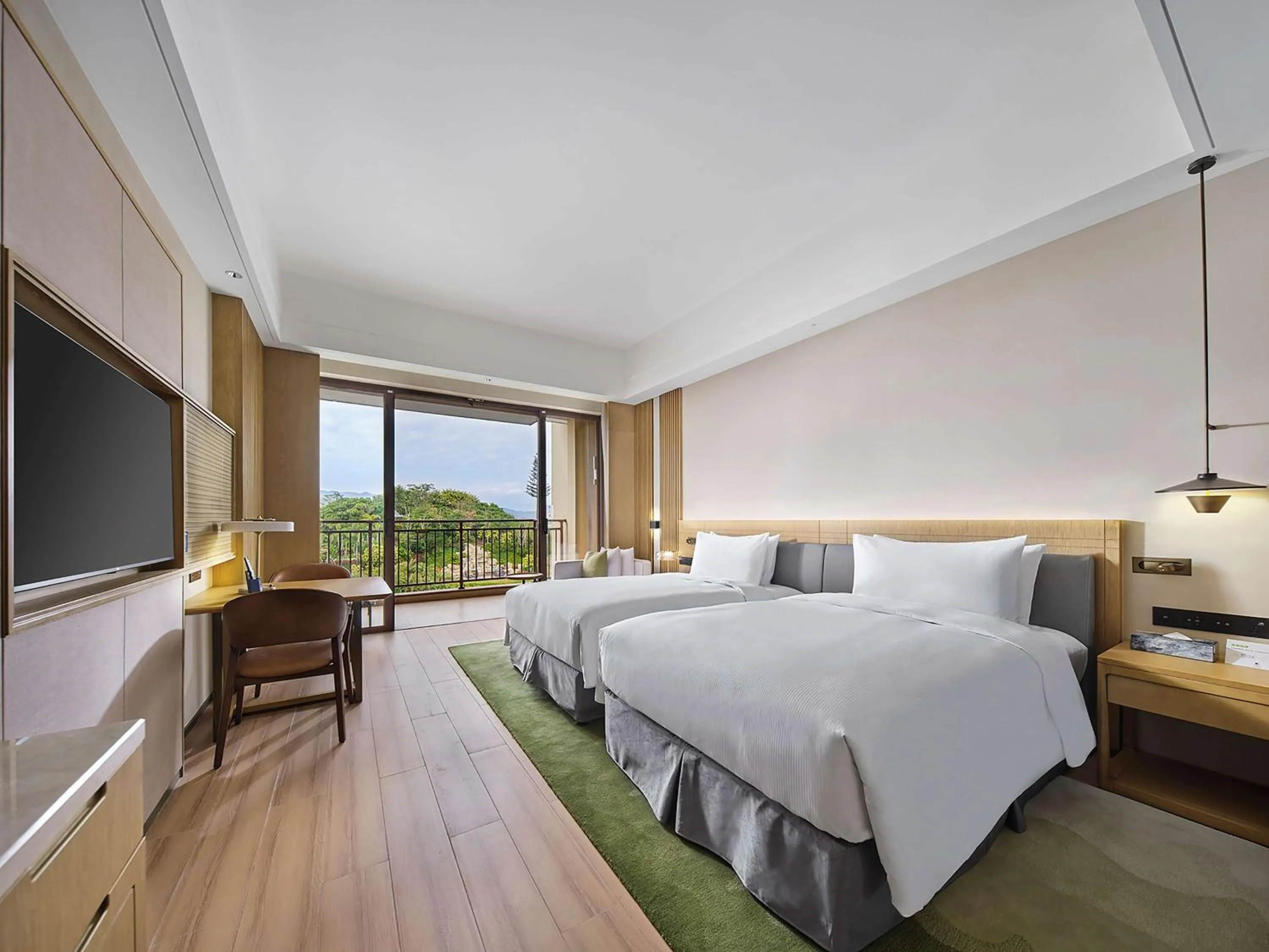 Bedroom, Bed in Doubletree By Hilton Lingshui Hot Spring