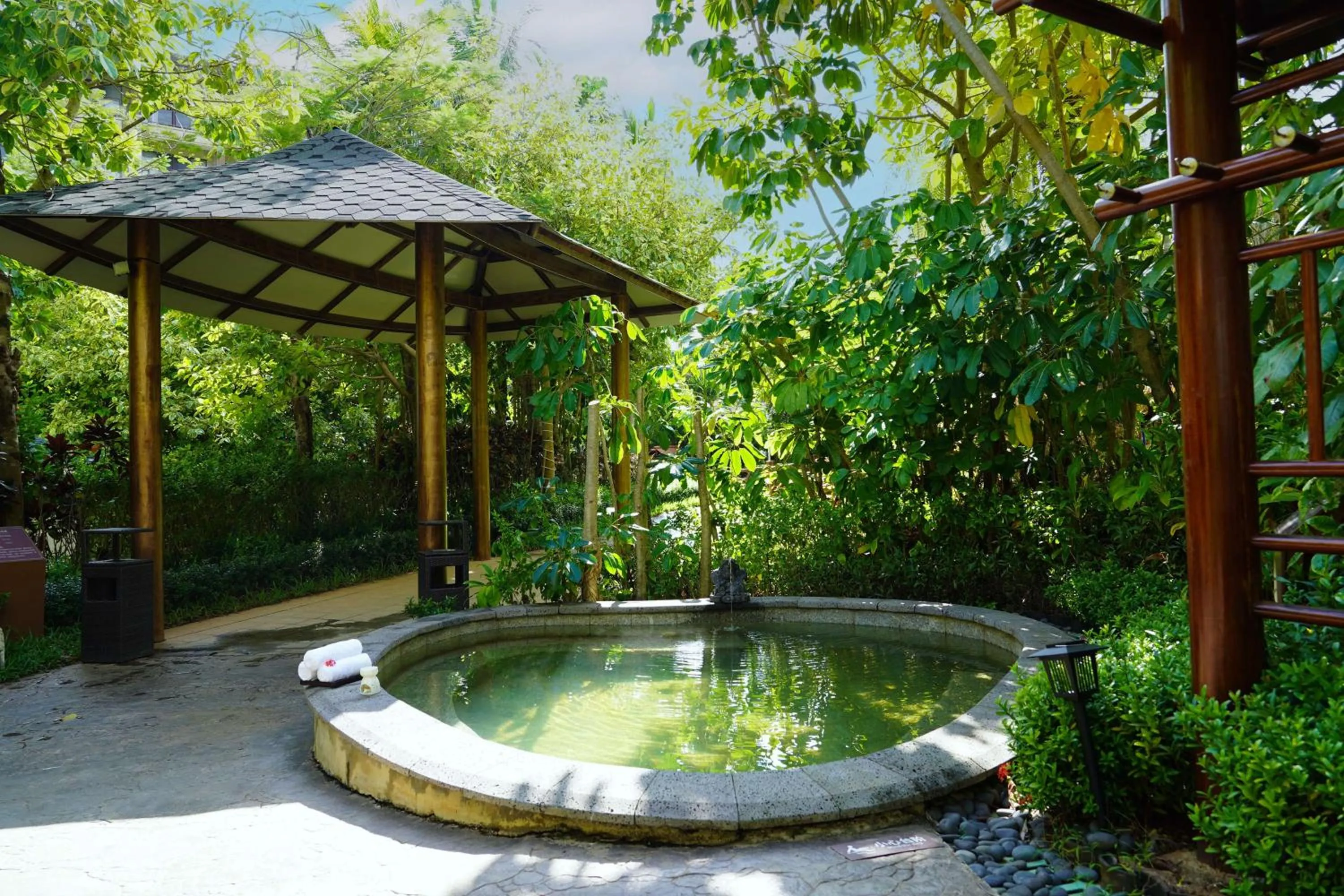 Property building in Doubletree By Hilton Lingshui Hot Spring