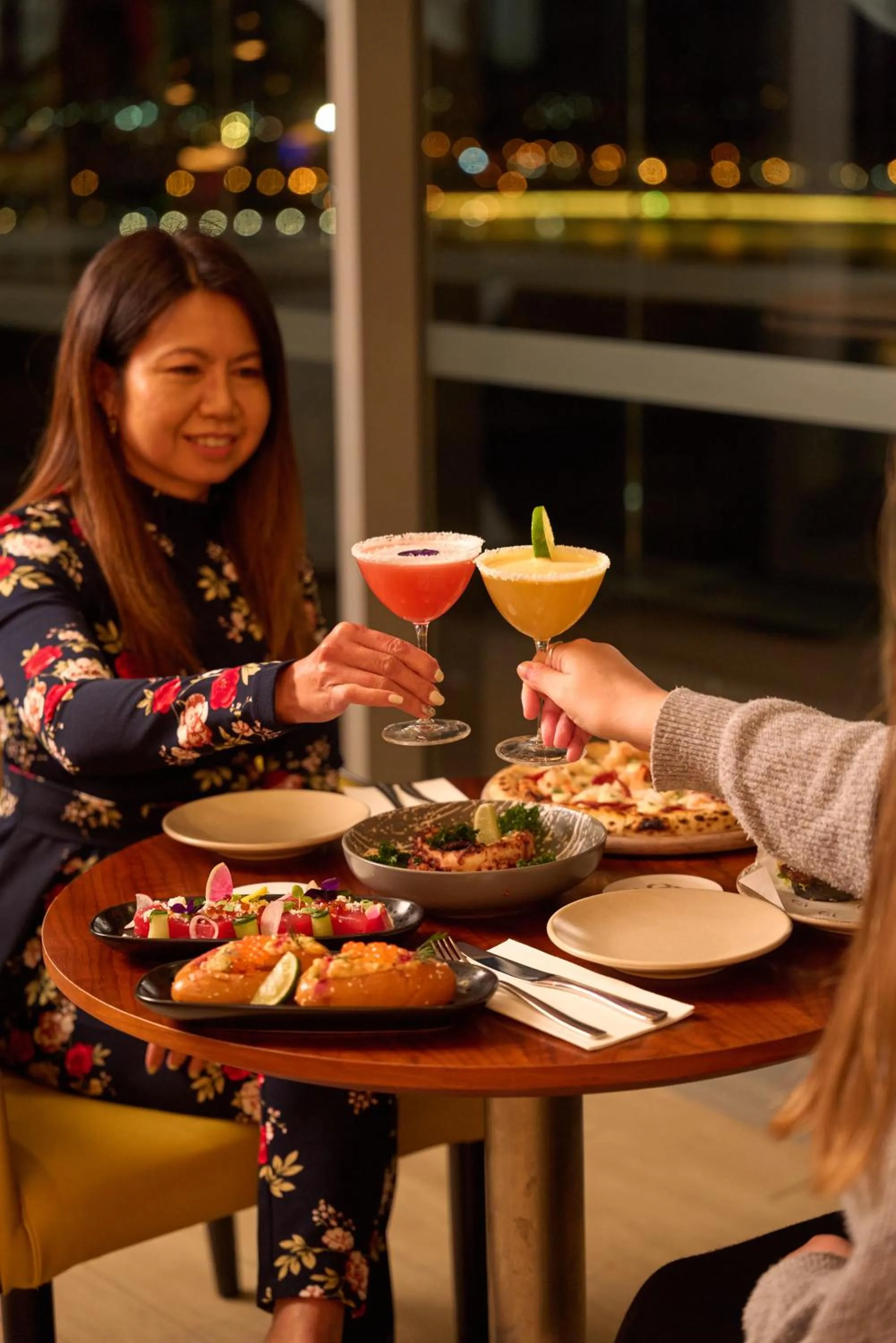 Lounge or bar in Doubletree By Hilton Perth Waterfront